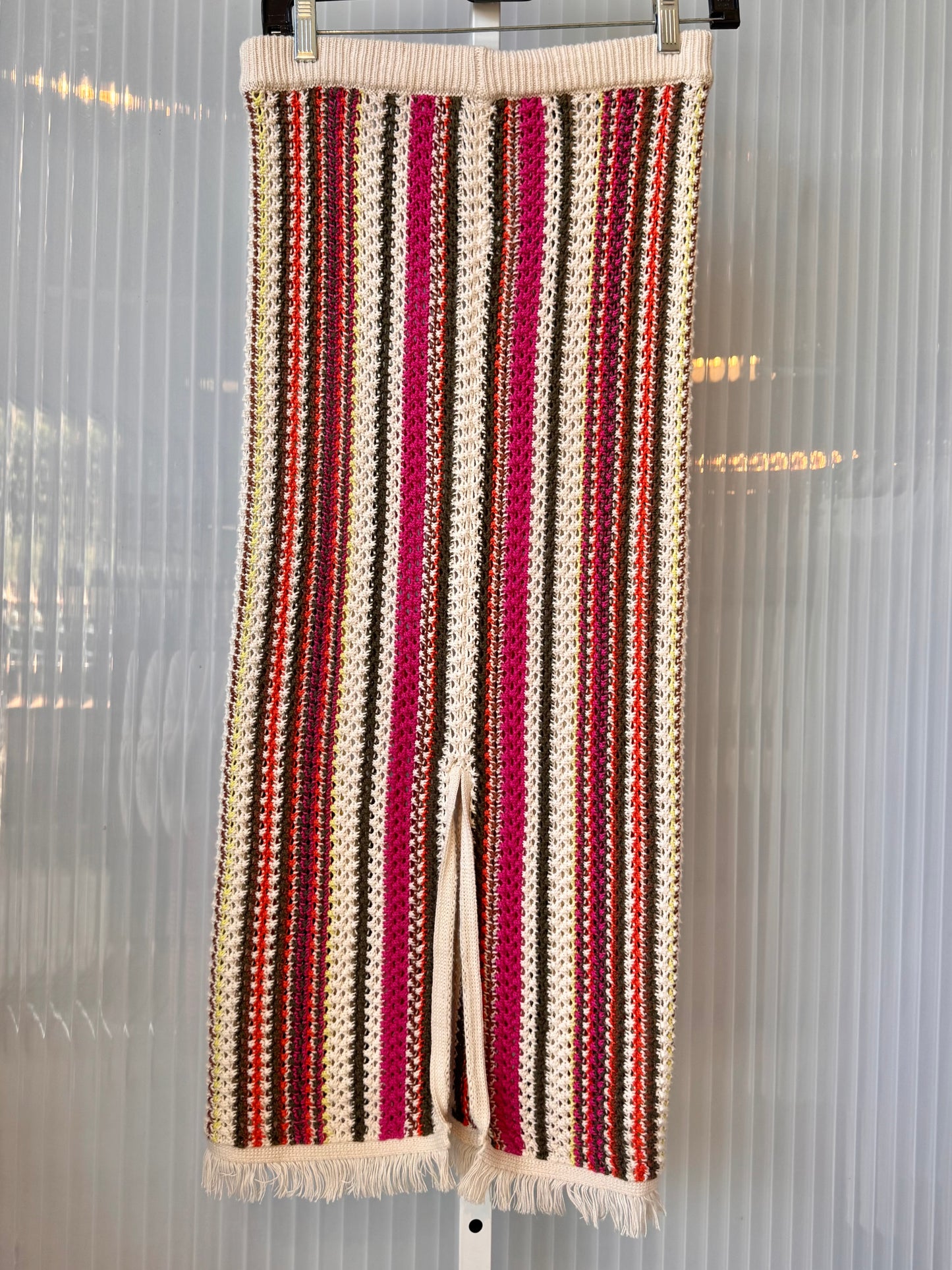 Cream & Fuschia Knit Skirt with Fringe Hem