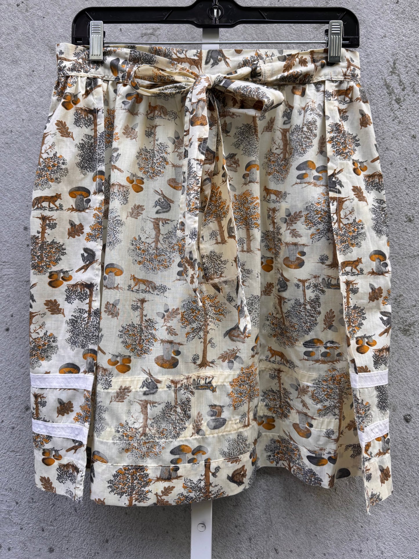 1950s Cottagecore Fox & Mushroom Apron