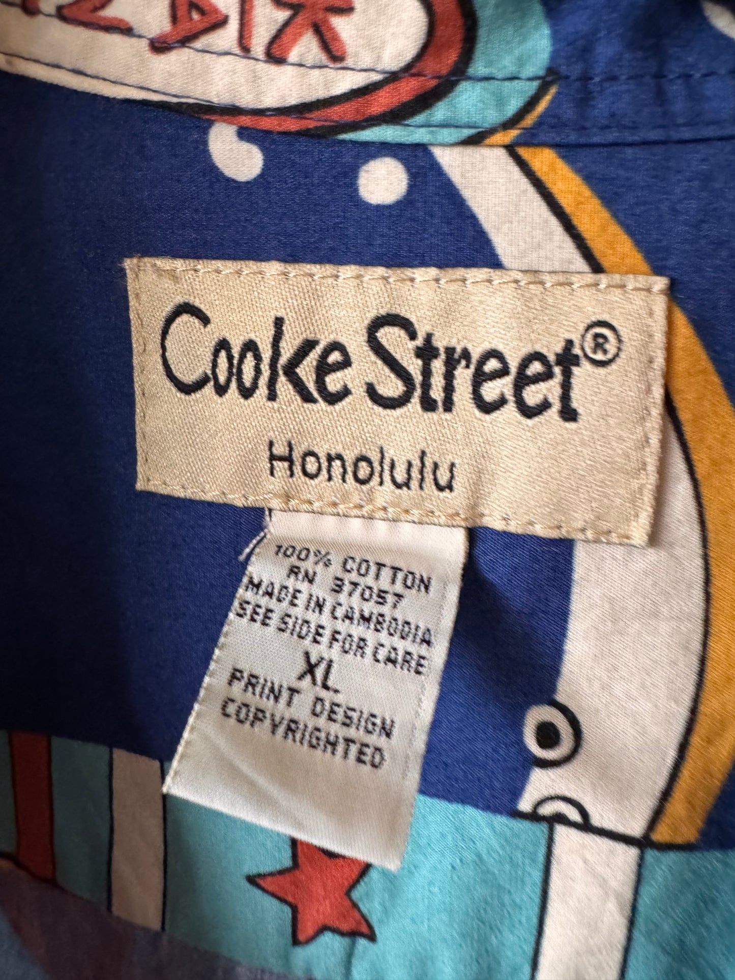 1990s Blue Hawaiian Surfboard Shirt