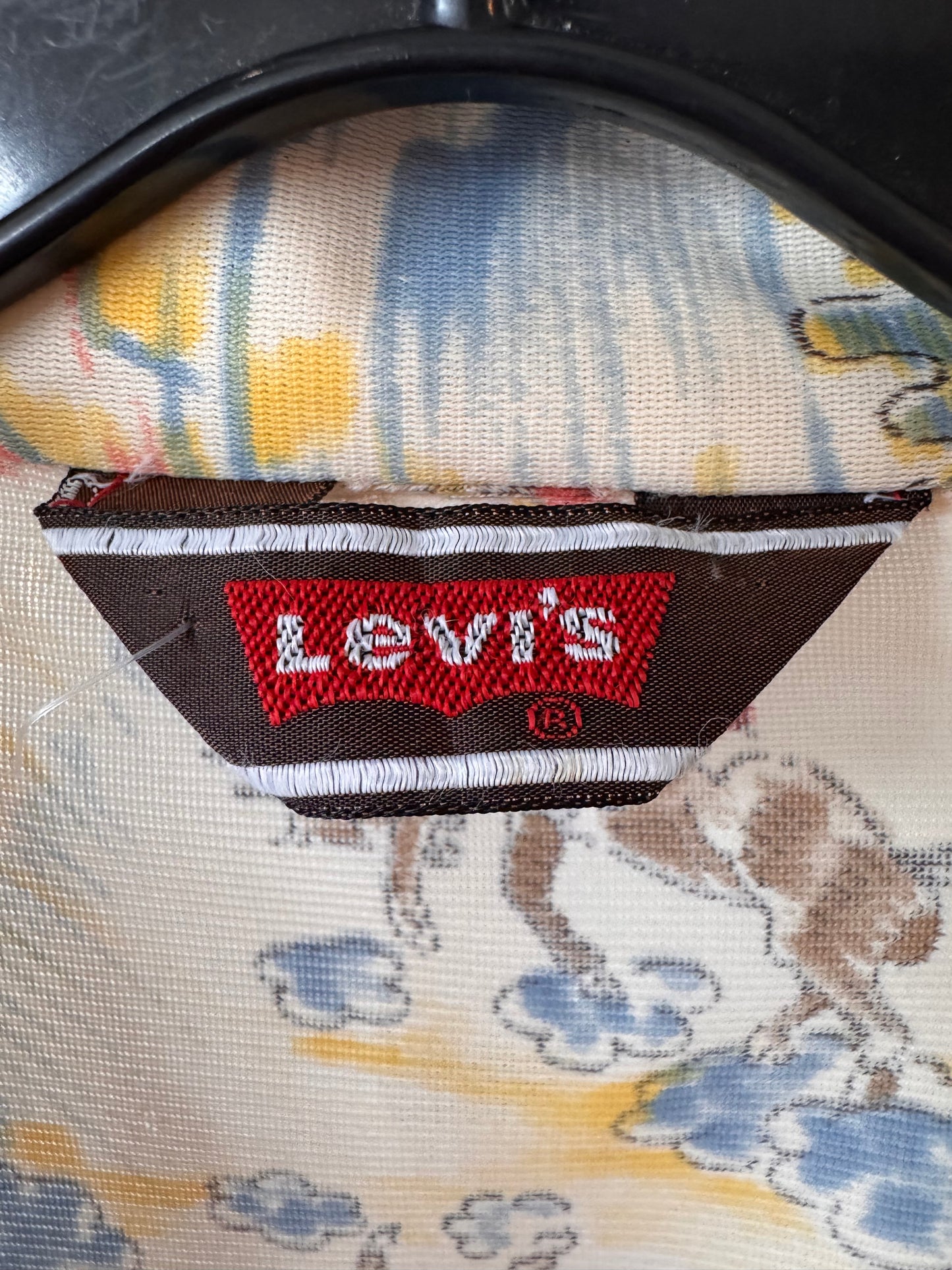 1970s Levis Western Scene Point Collar Shirt