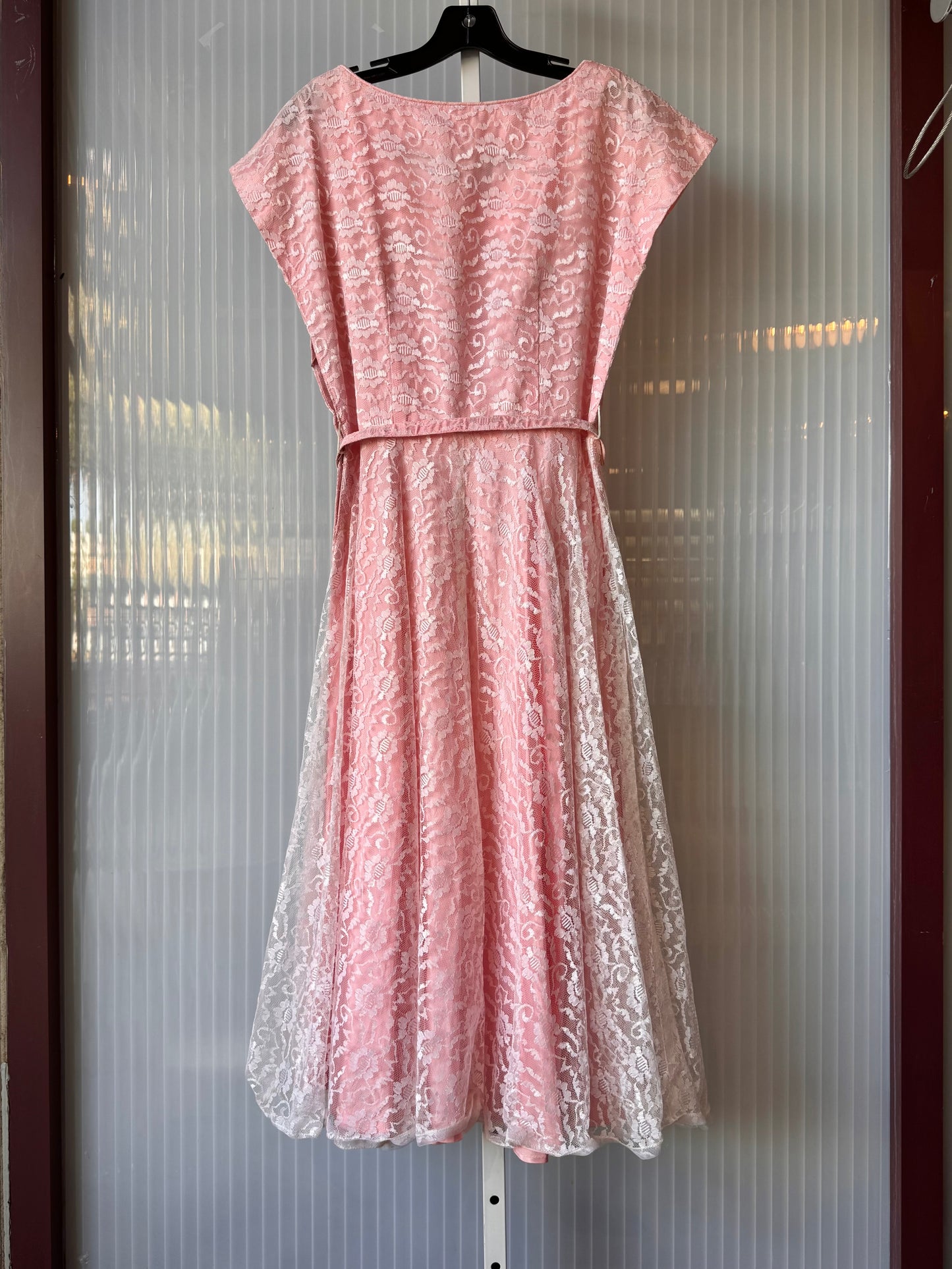1950s Pink Floral Lace Dress