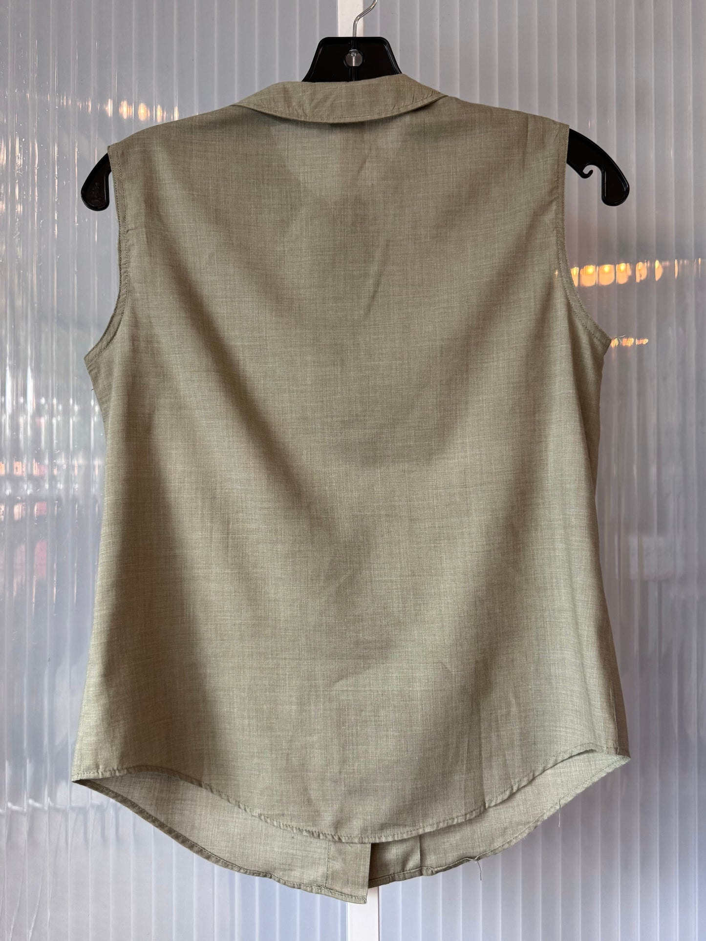 1980s Sage Green Sleeveless Collared Blouse