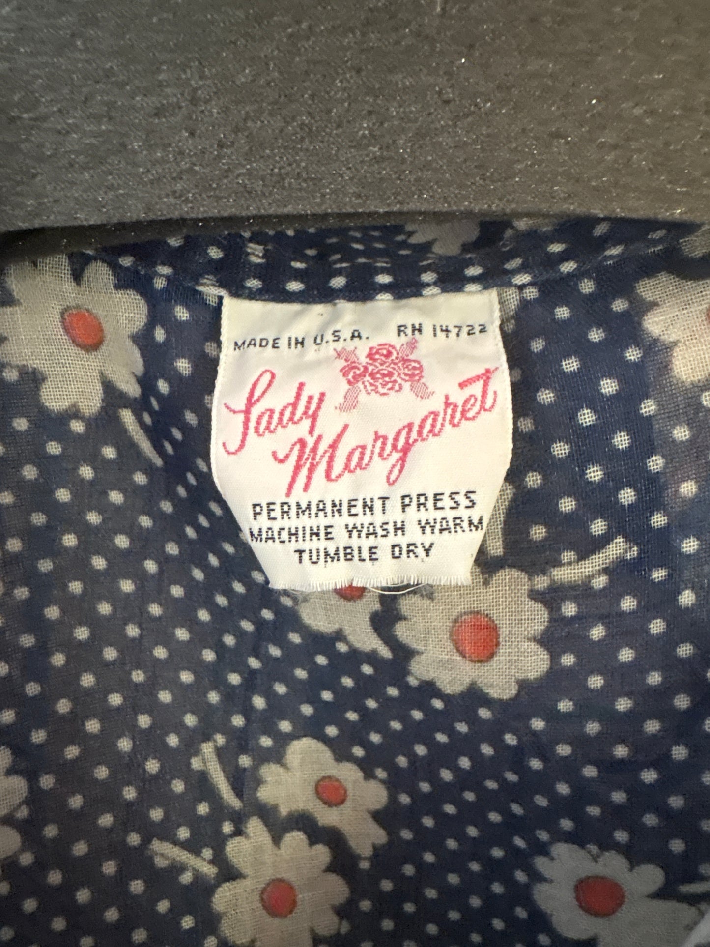 1970s Blue & White Floral Cropped Tie-Front Blouse