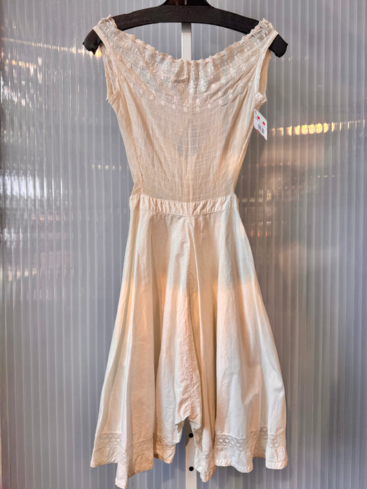 Edwardian Off-White Combinations