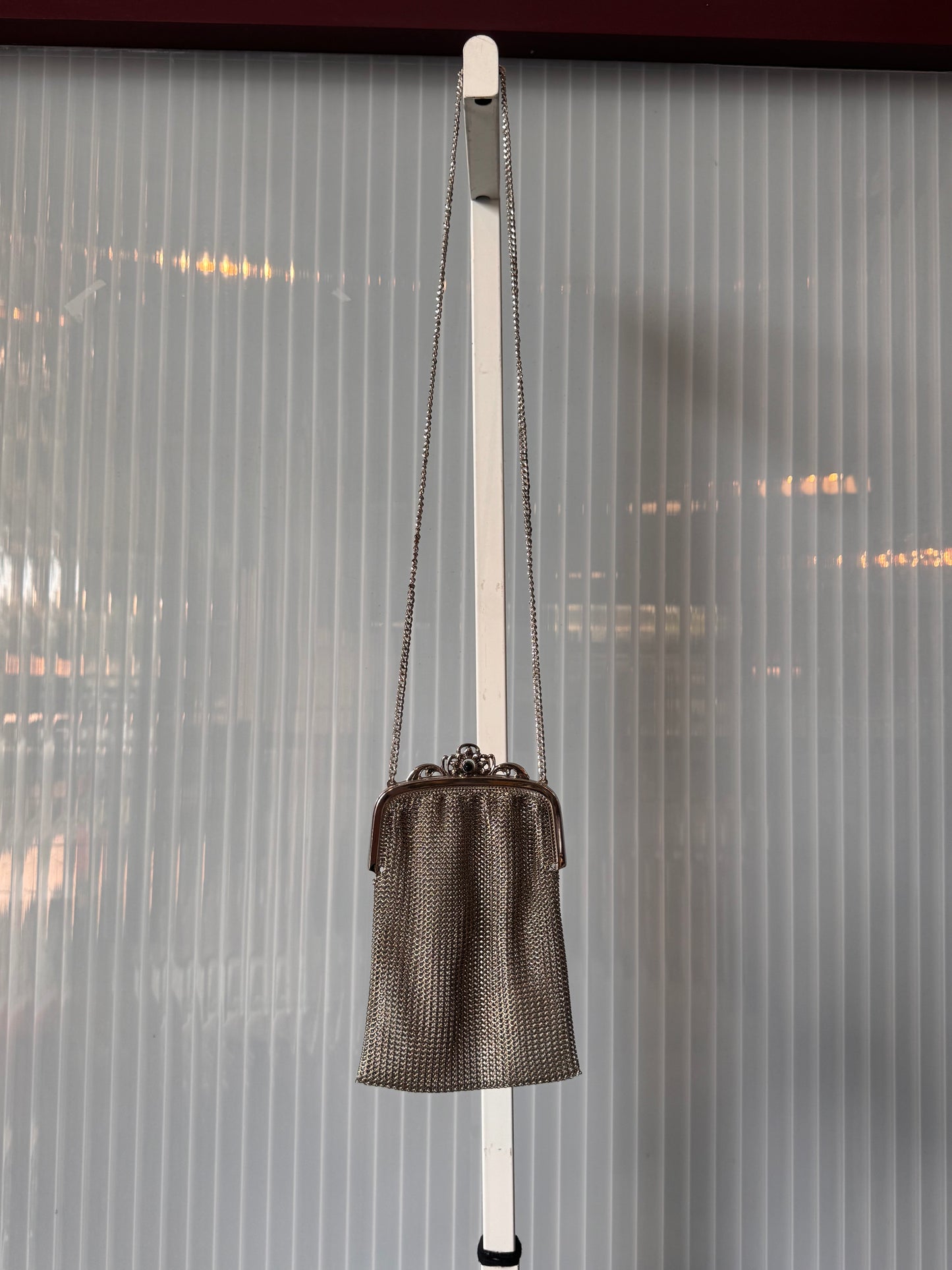 1930s Silver Chainmail Flapper Purse
