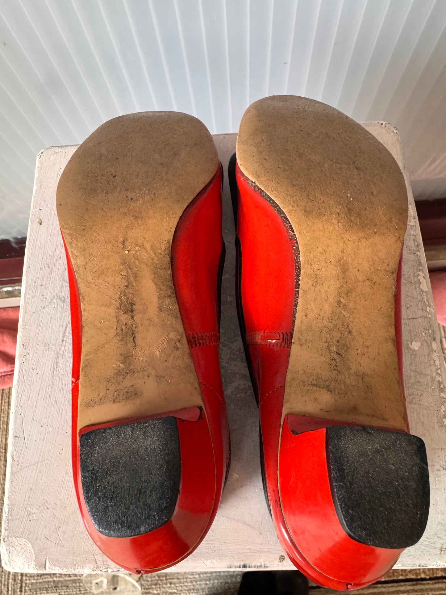 1960s Hi Brows Loafer Heels
