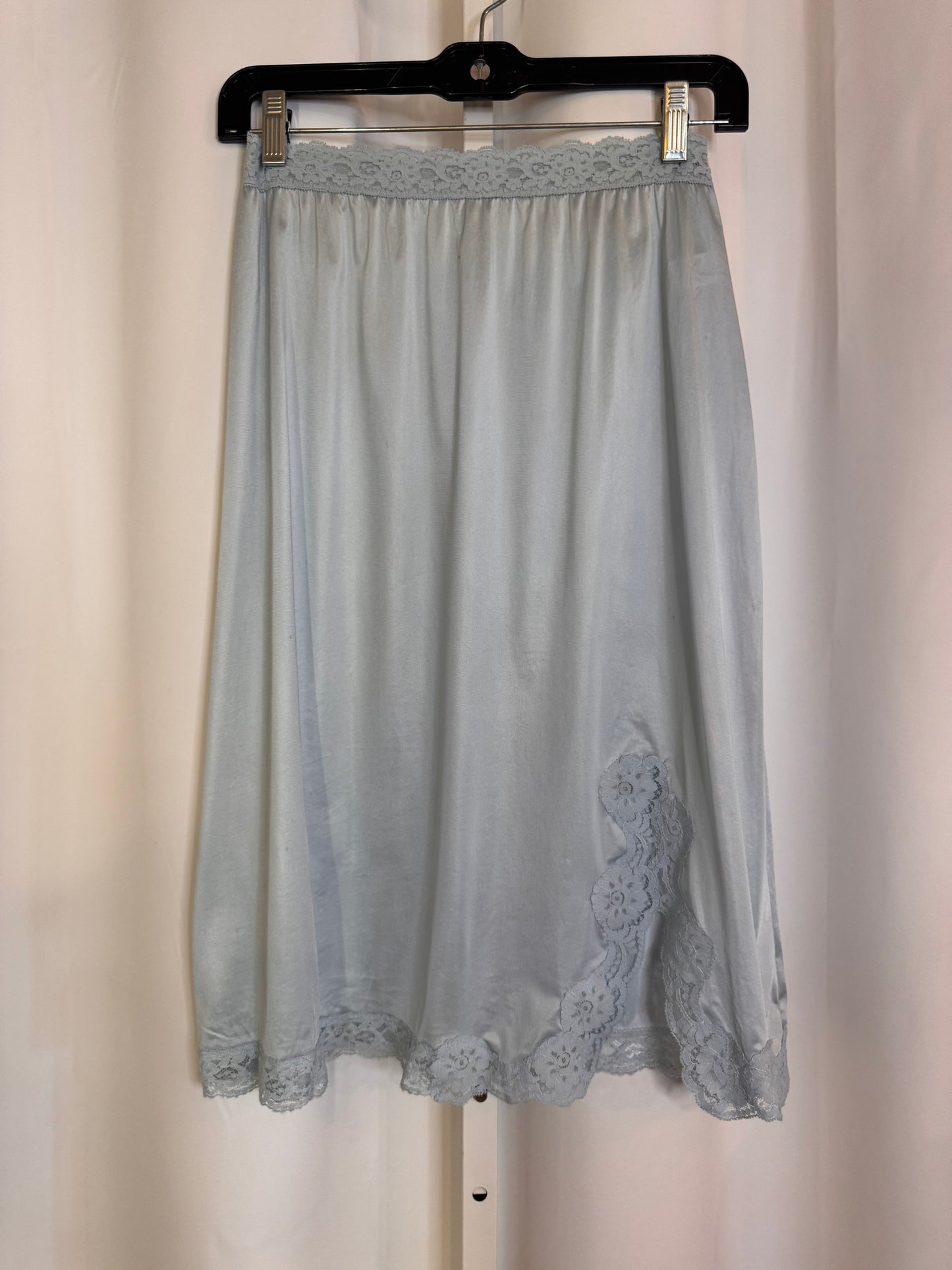 1970s Vassarette Blue Skirt Slip