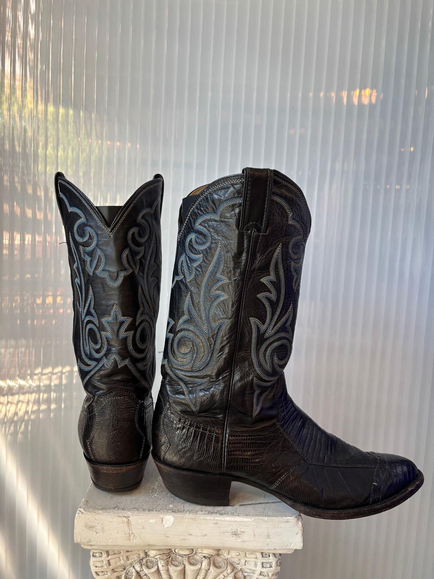 Justin Black Leather Cowboy Boot w/ Blue Stitching 12B