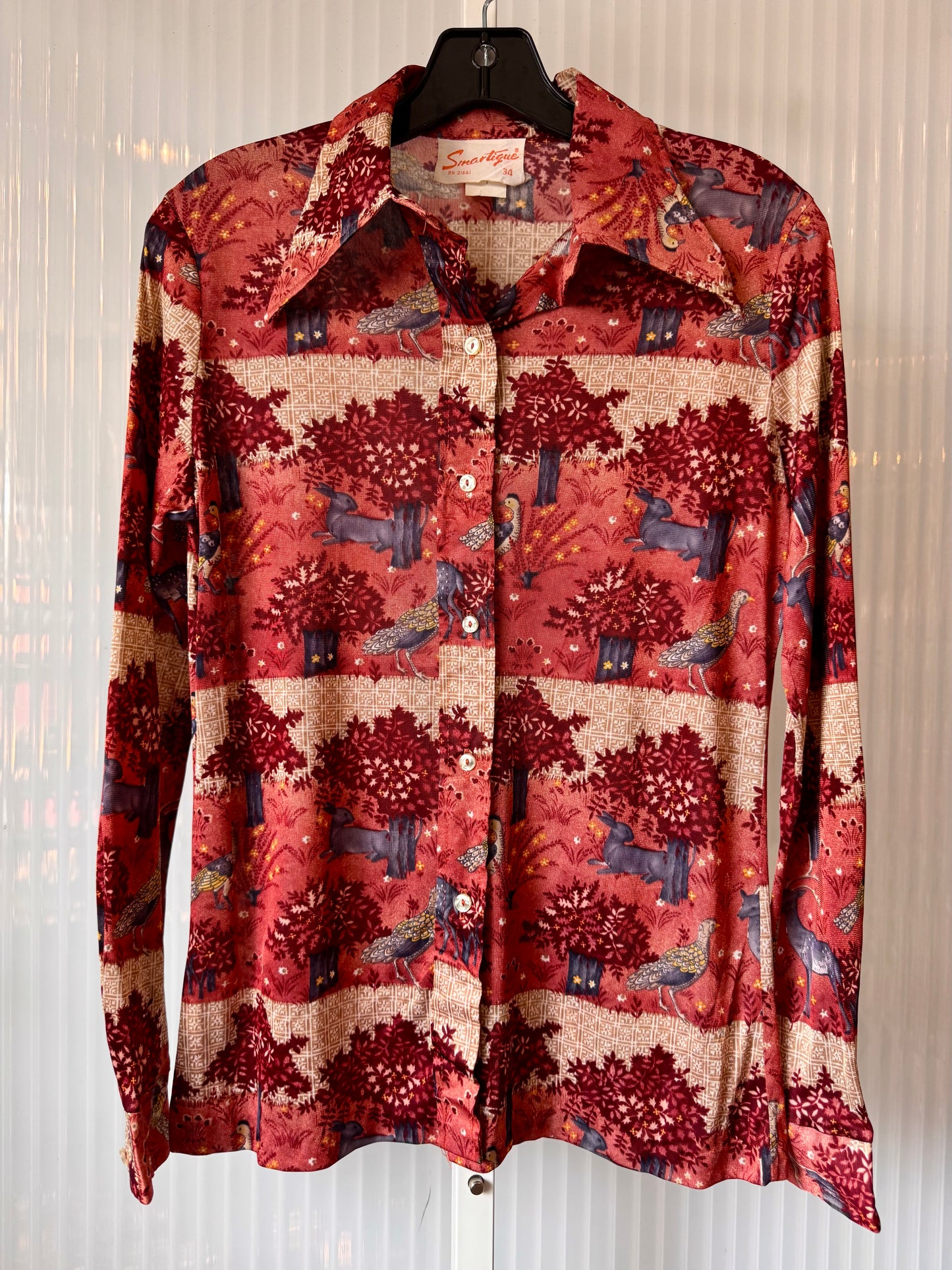 1970s Red & Gray Point Collar Button Up Shirt