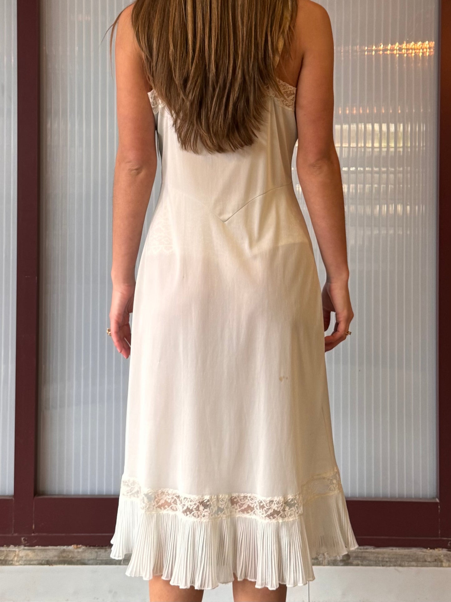 1950s Shadowline Blue Slip Ruffle Hem