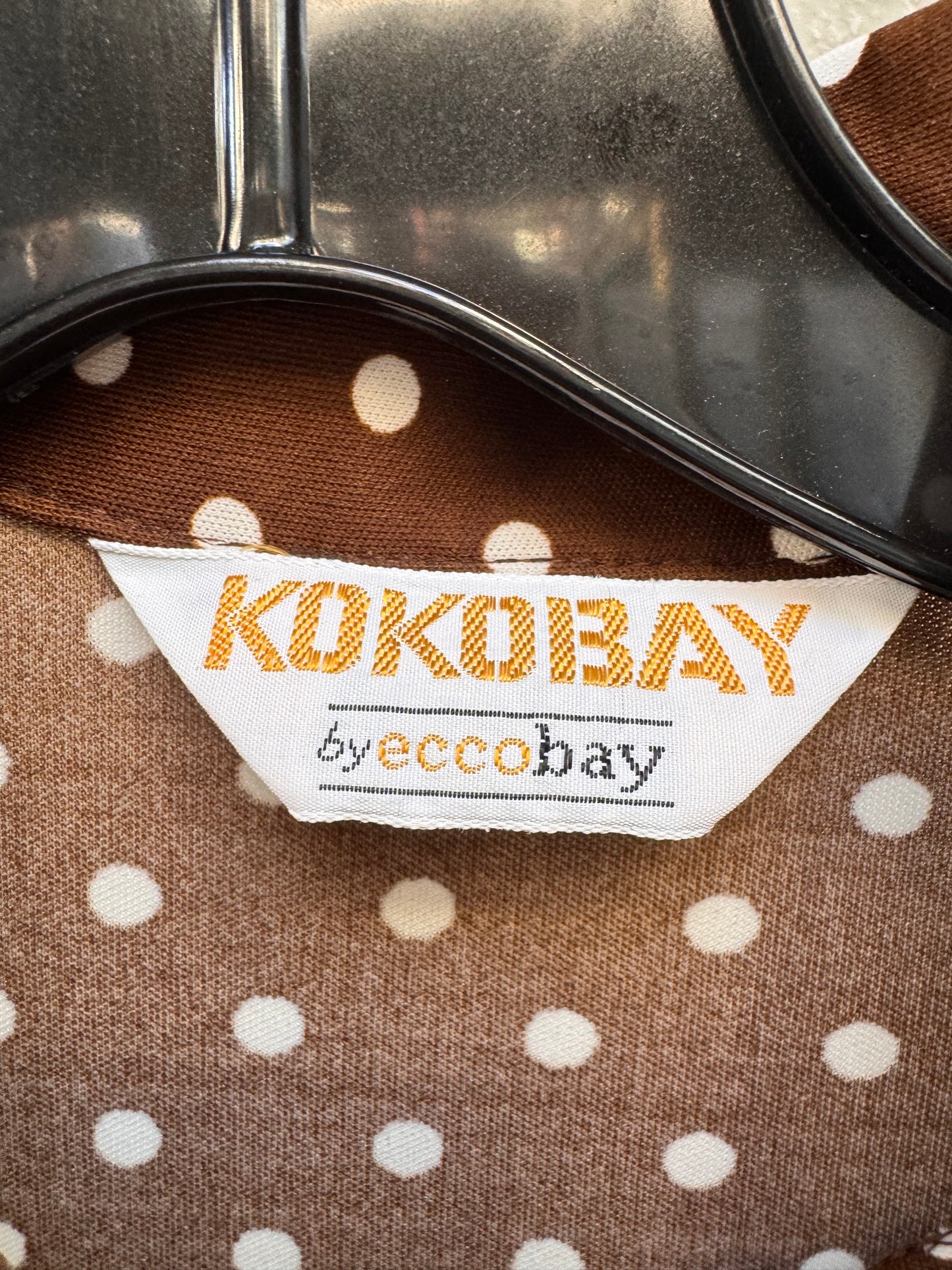 1970s Brown Polka Dot Pointed-Collar Blouse