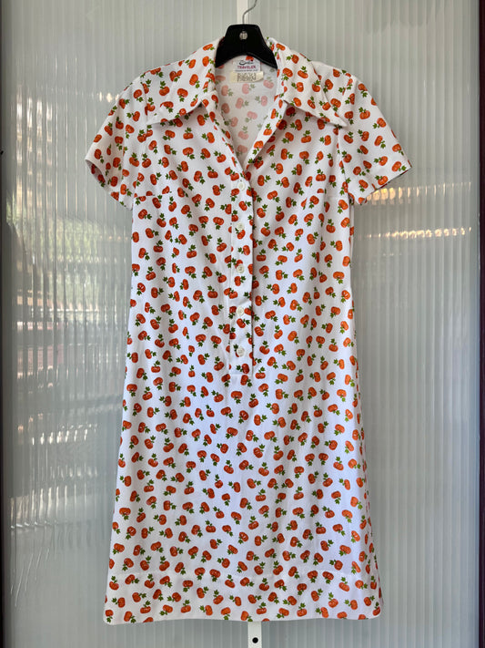 1970s Pumpkin Pattern White Dress