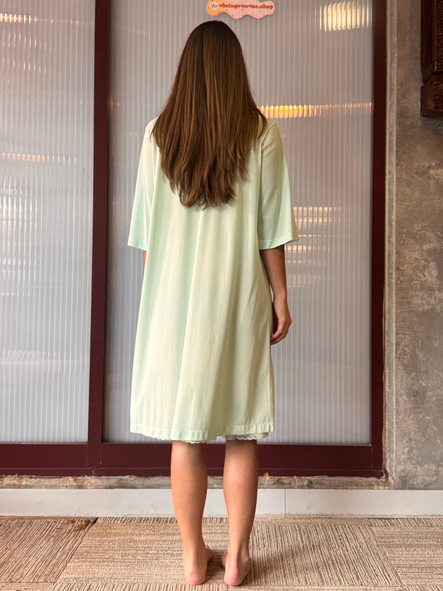 1990s/2000s Vassarette Mint Blue Nightgown