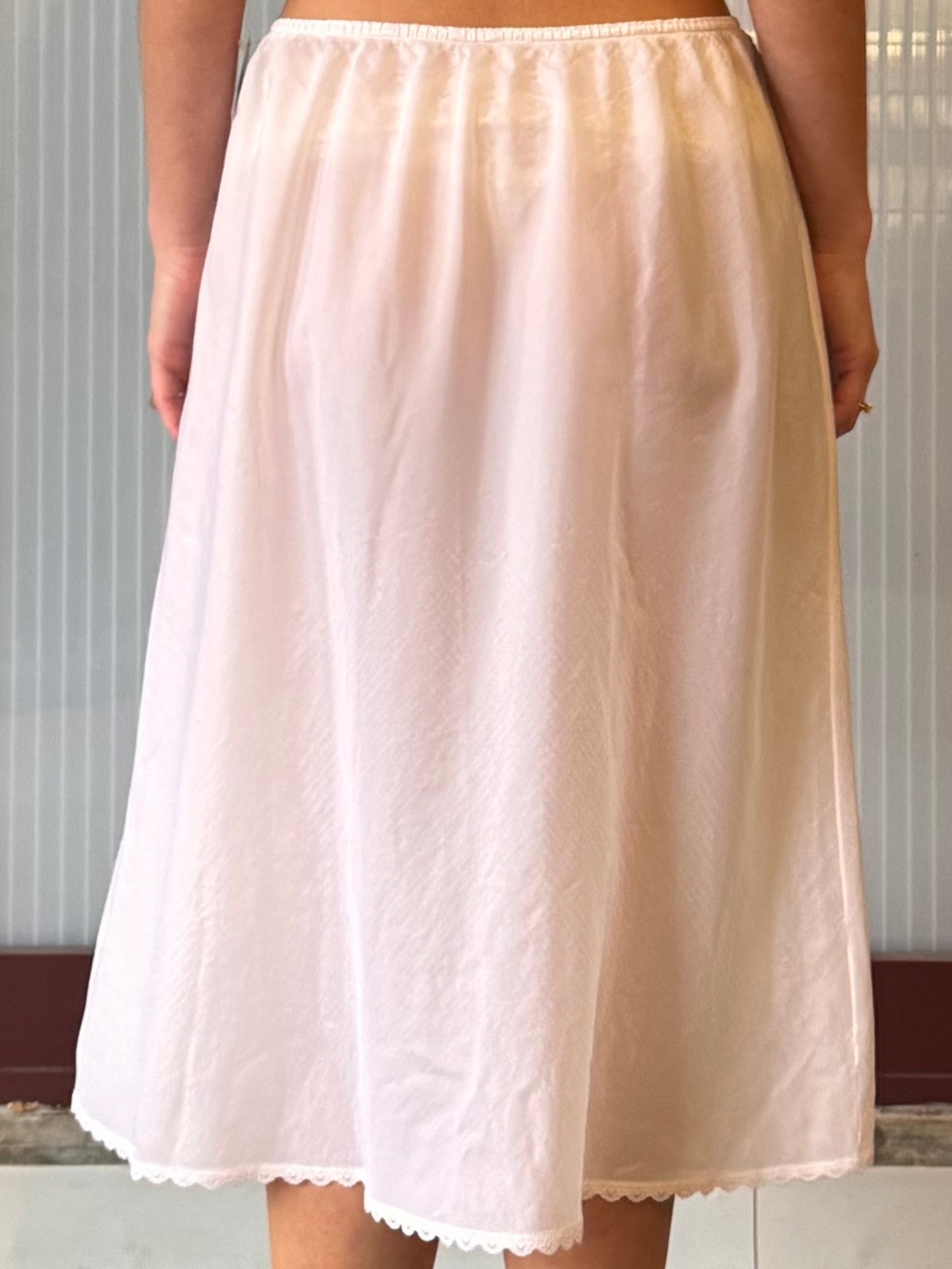 1980s Fruit of The Loom White Skirt Slip