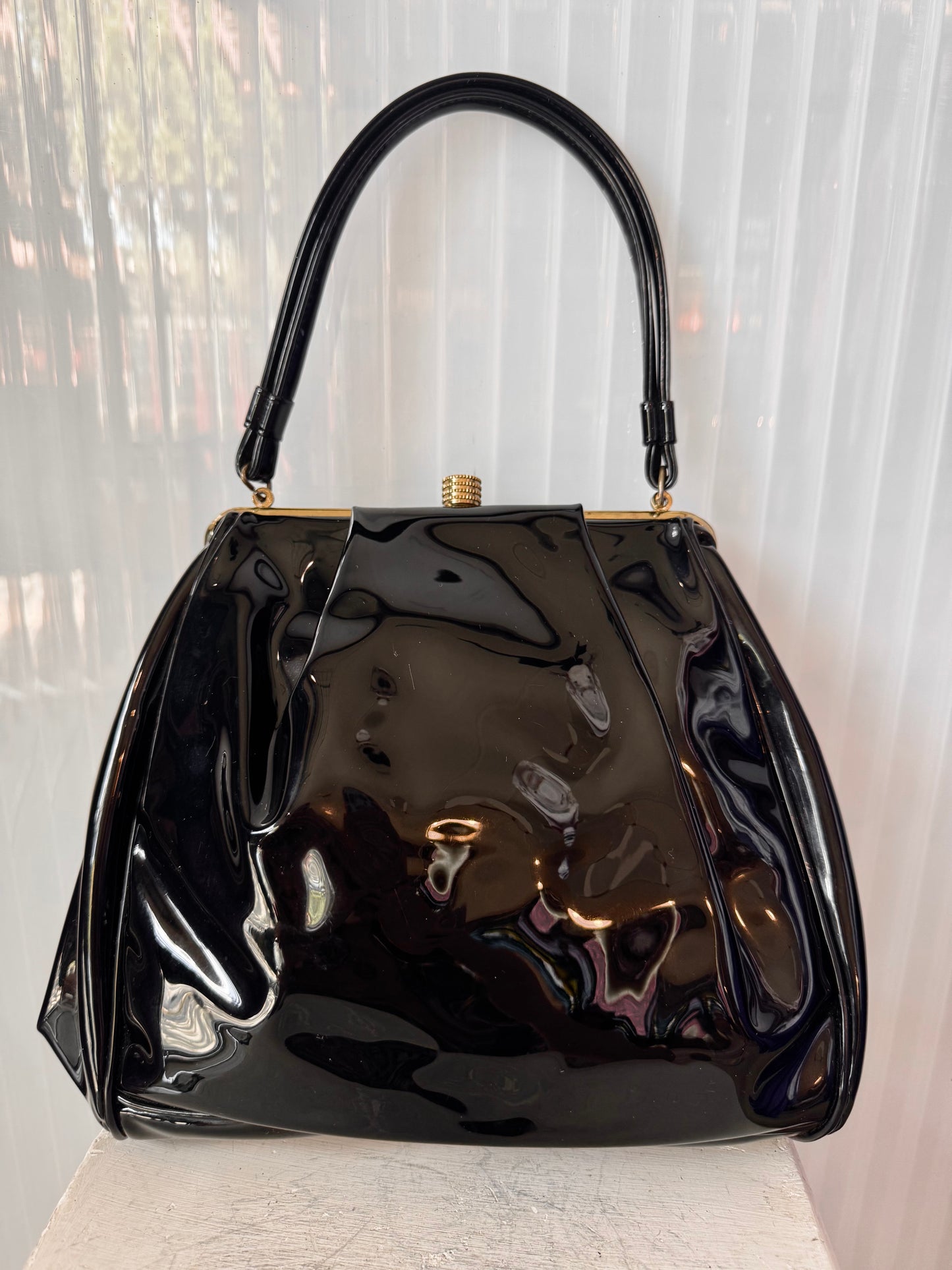 1950s Tempra Black Patent Leather Handbag