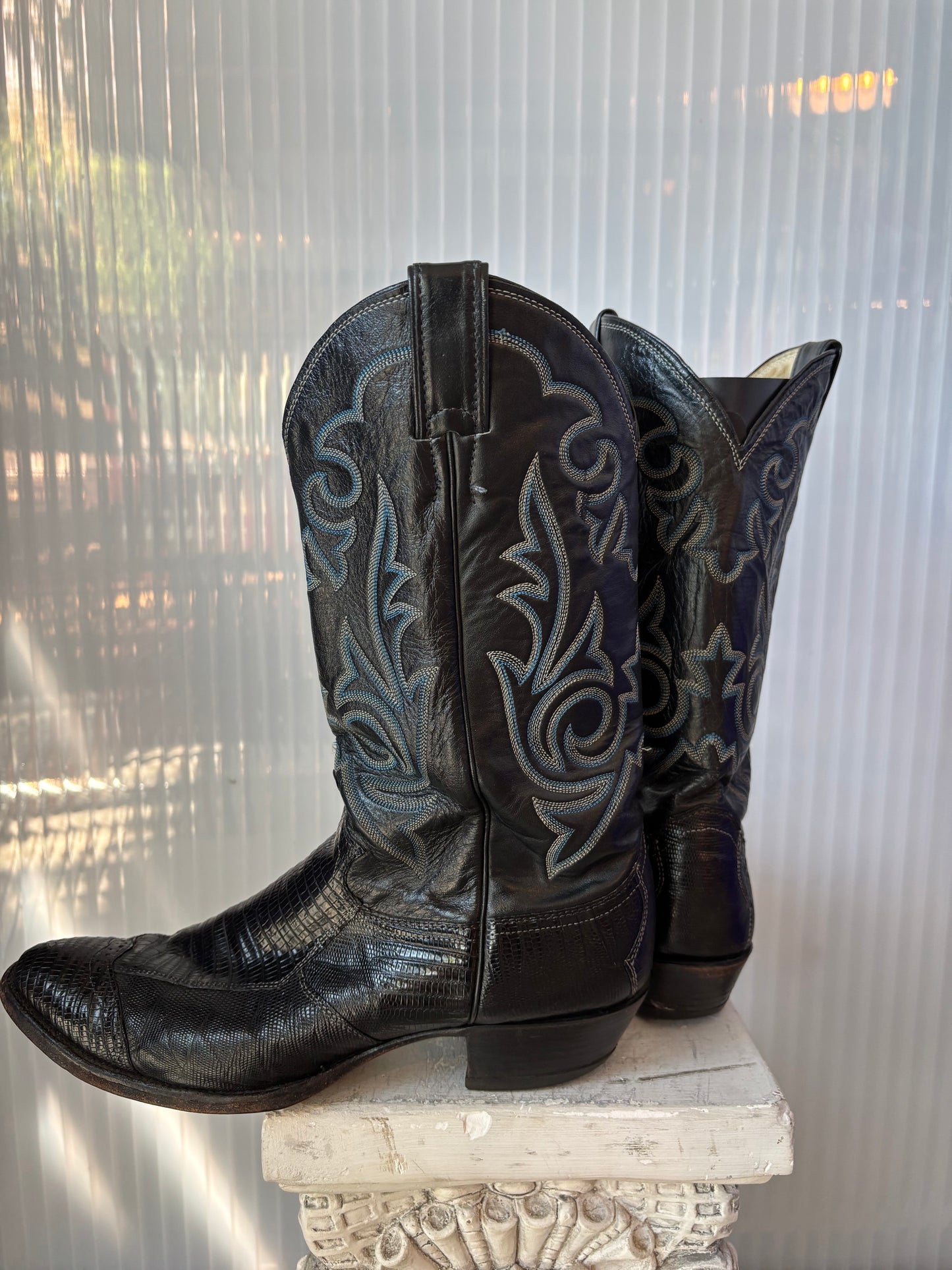 Justin Black Leather Cowboy Boot w/ Blue Stitching 12B