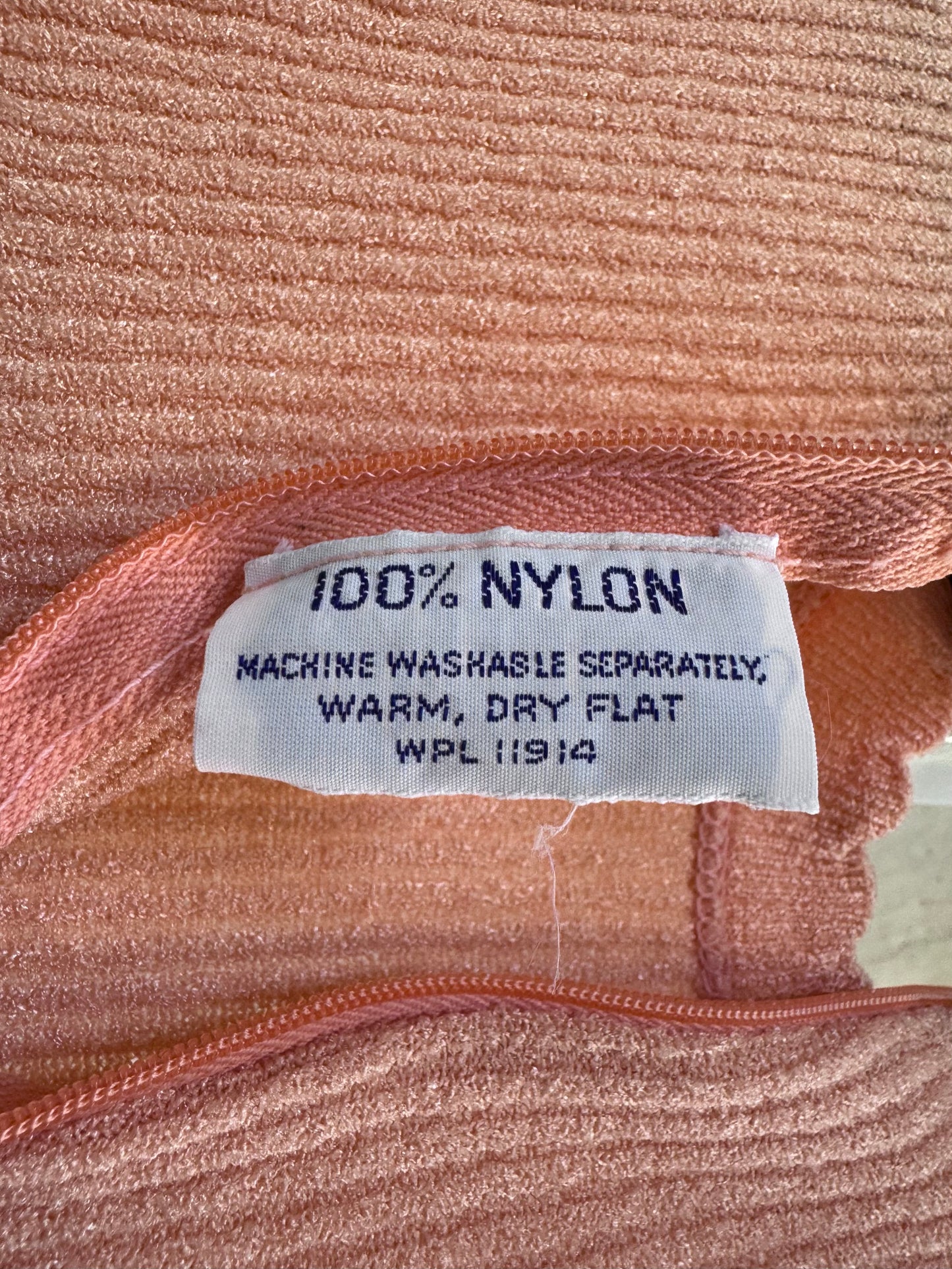 1970s Peach Rib Knit Sleeveless Top