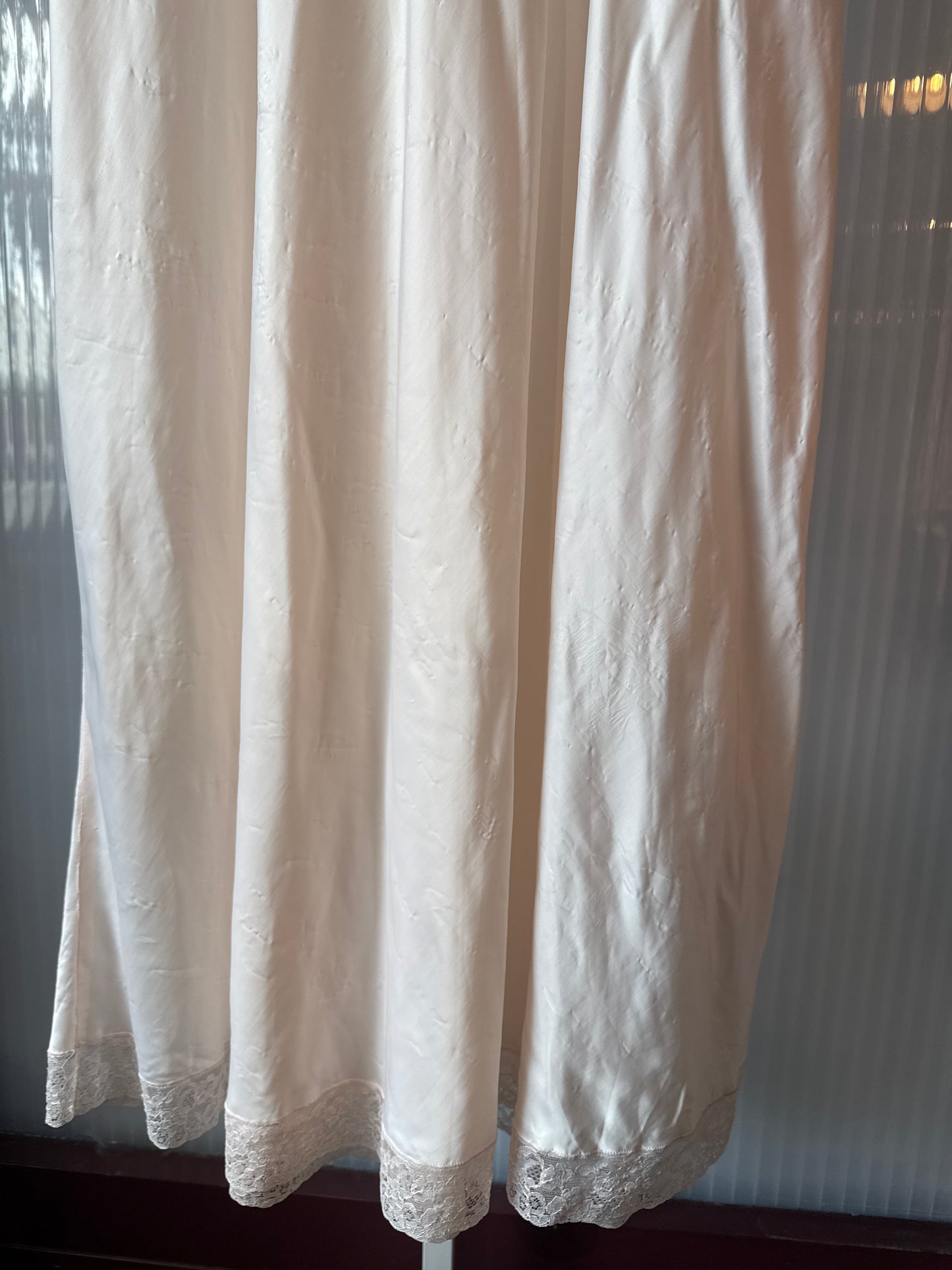 1950s Light Pink Nightgown with Lace Detail