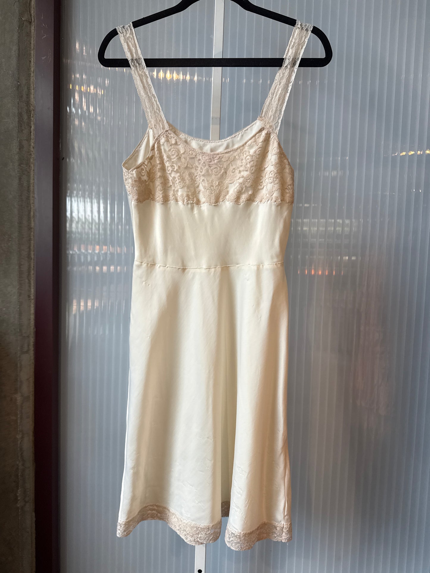 1950s Cream Slip with Lace Details