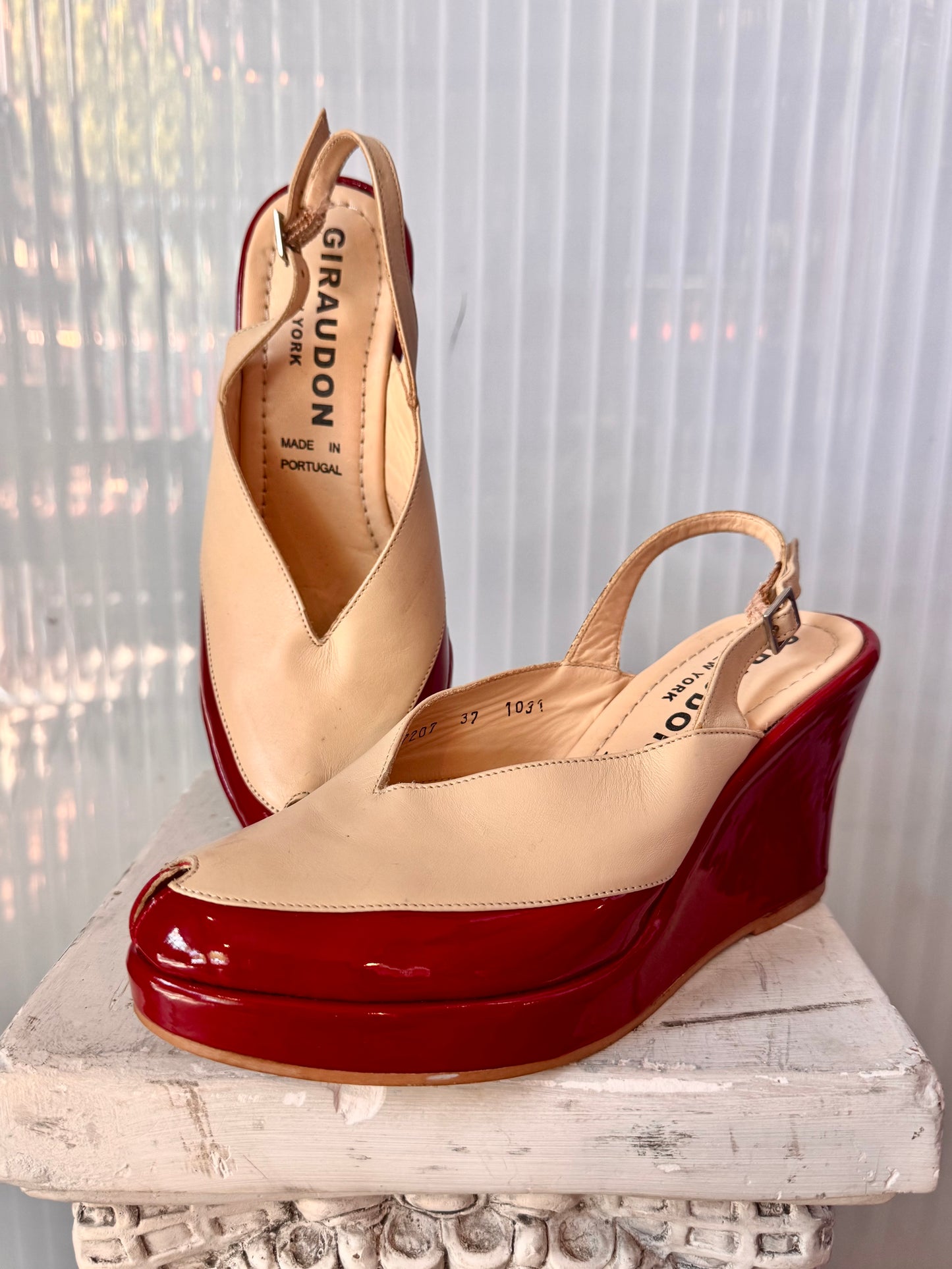 1980s does 40s Giraudon NY Red & Cream Slingback Peeptoe Heels