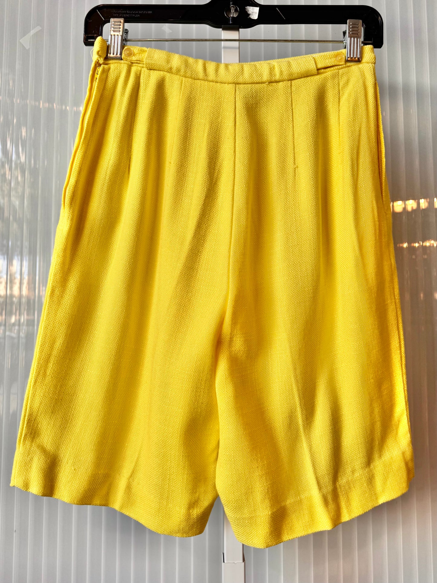 1960s High Waist Woven Yellow Shorts