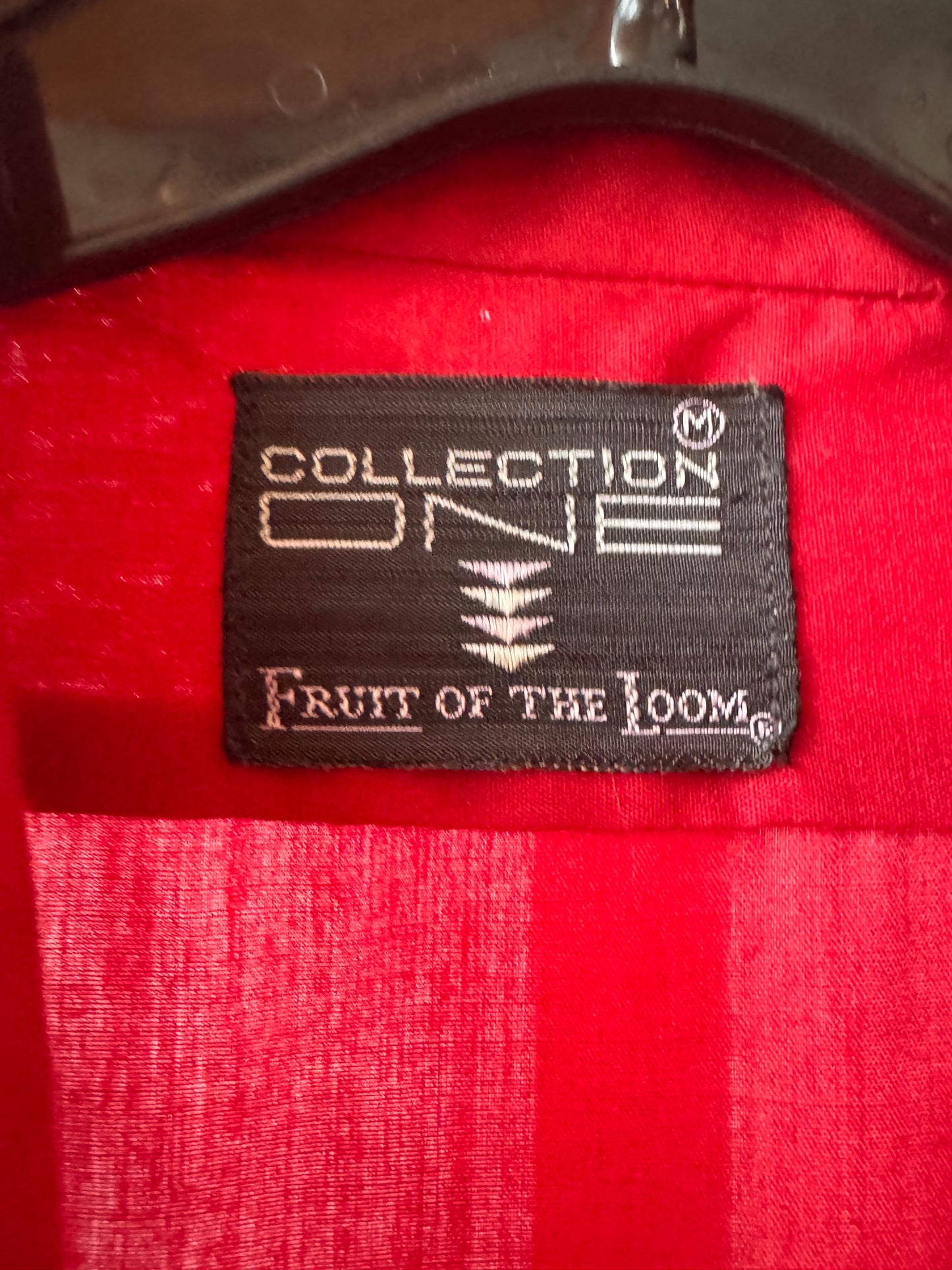 1970s Fruit of the Loom Red Button-Up Buckle Shirt