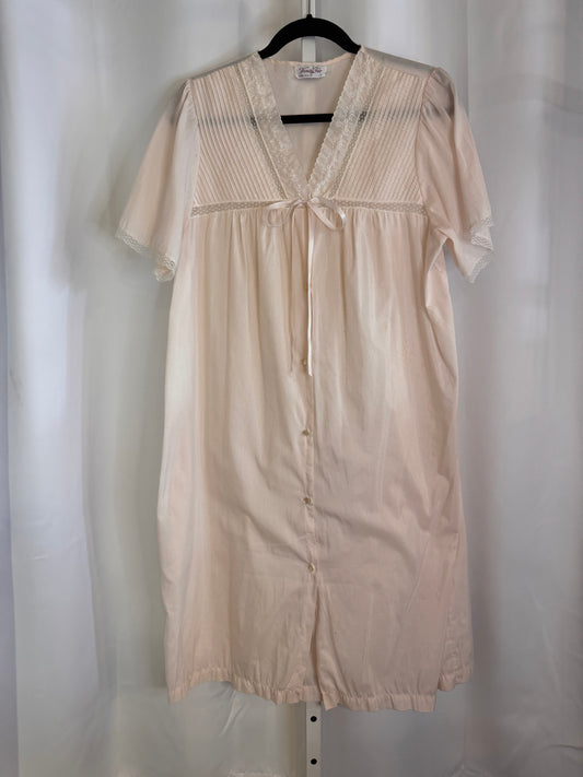 1960s Pale Pink Night Gown