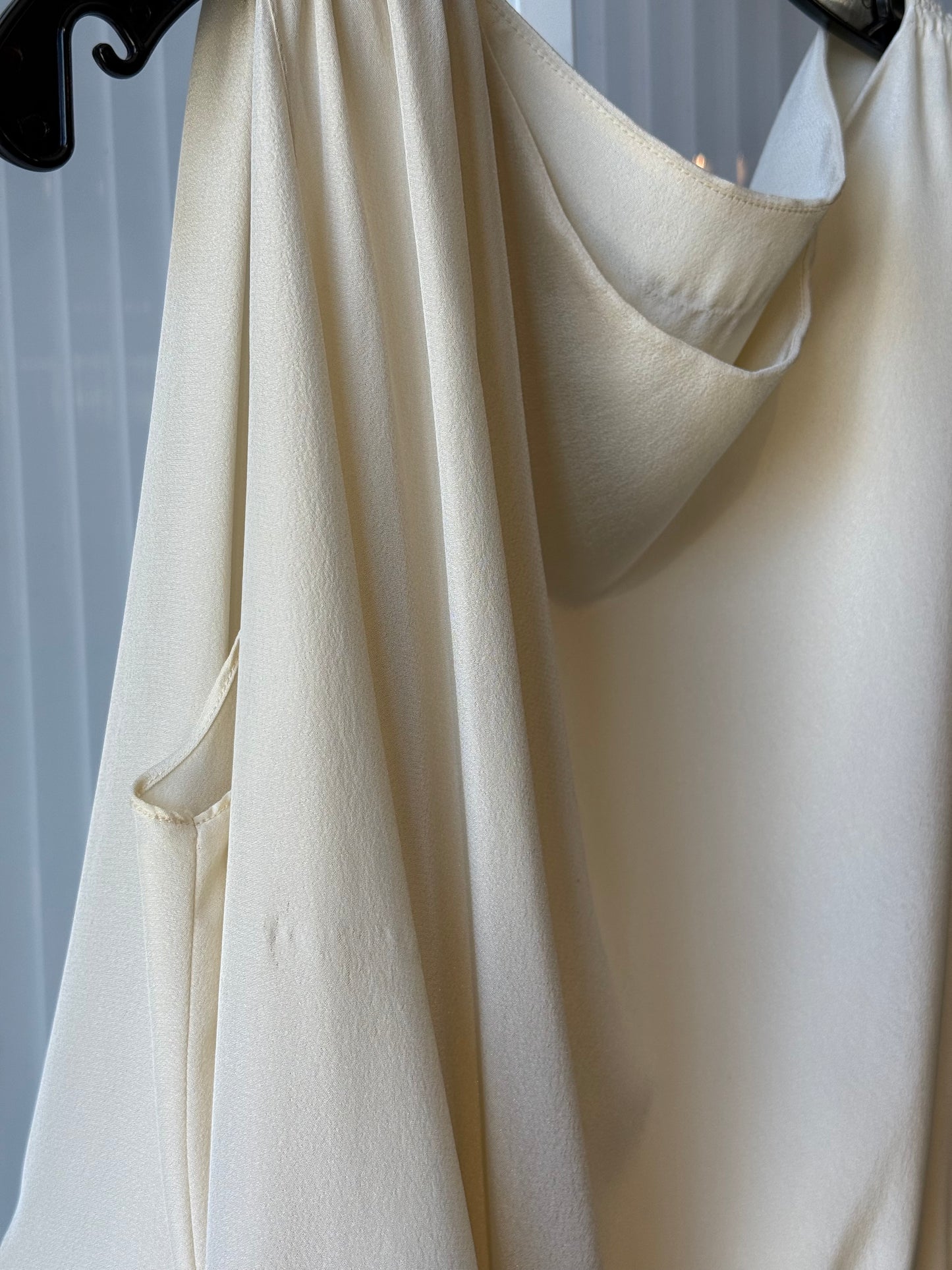 1970s Cream Caftan Gown