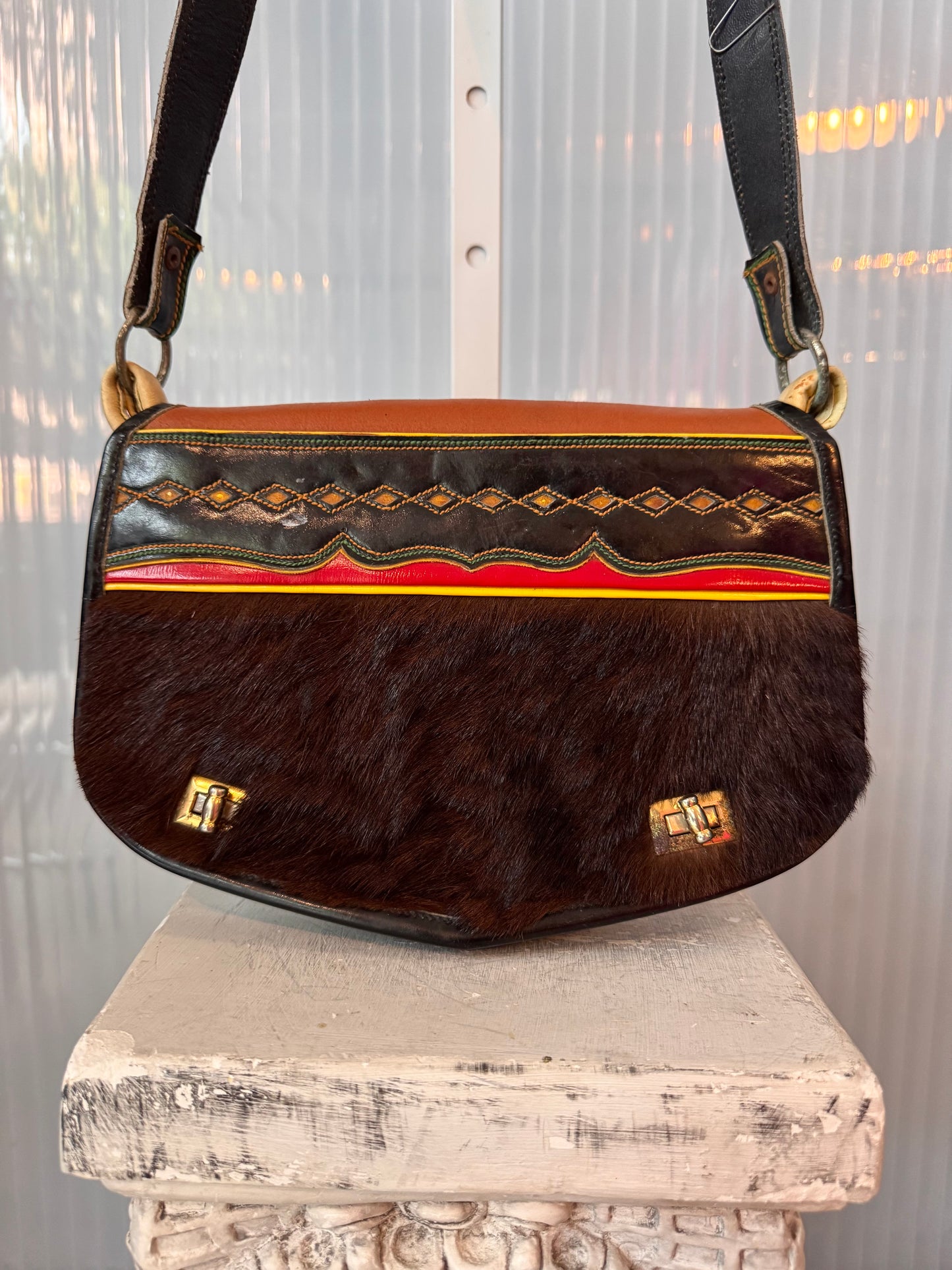 1990s Colombian Carriel