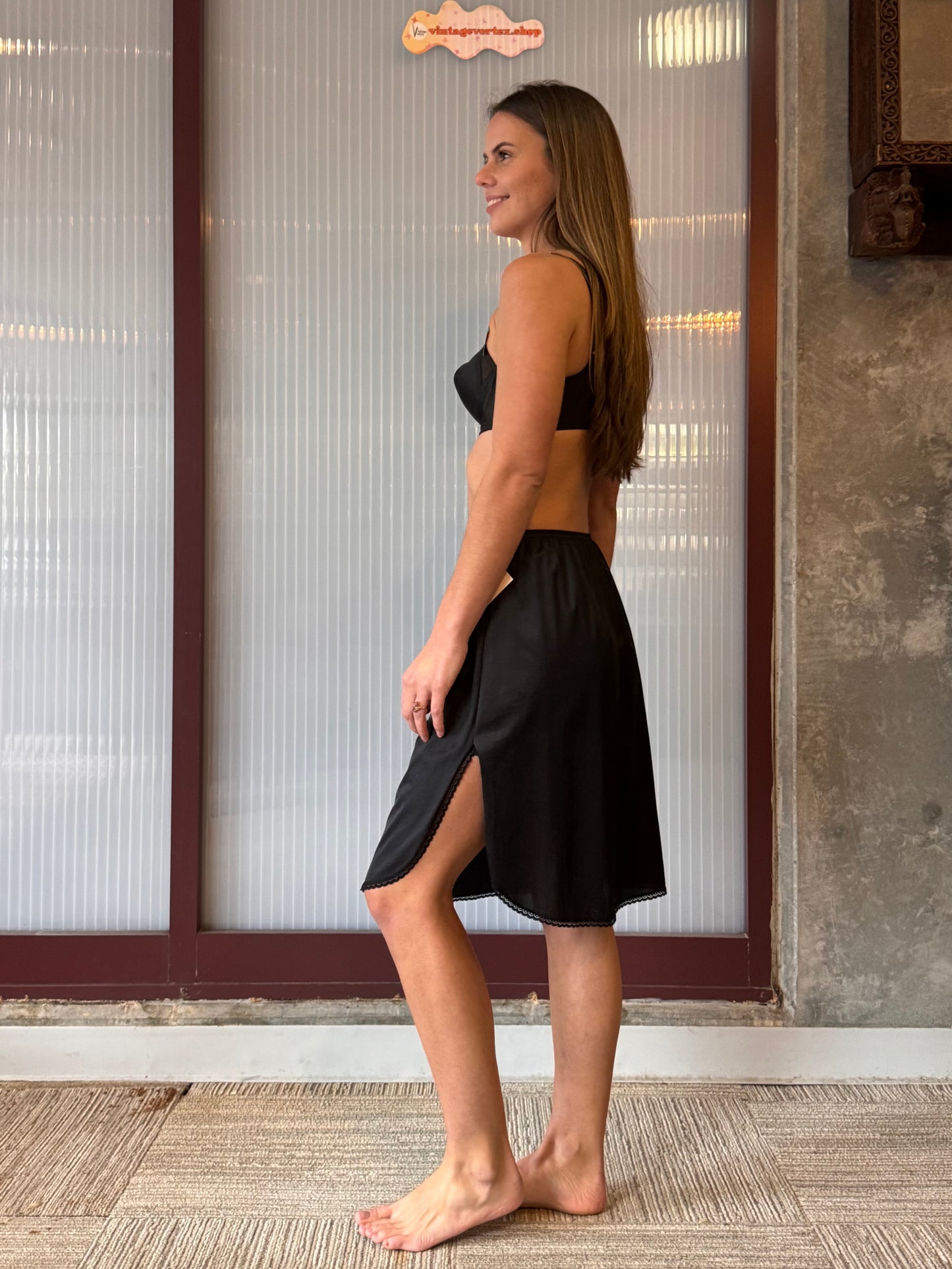 1980s Vanity Fair Black Skirt Slip