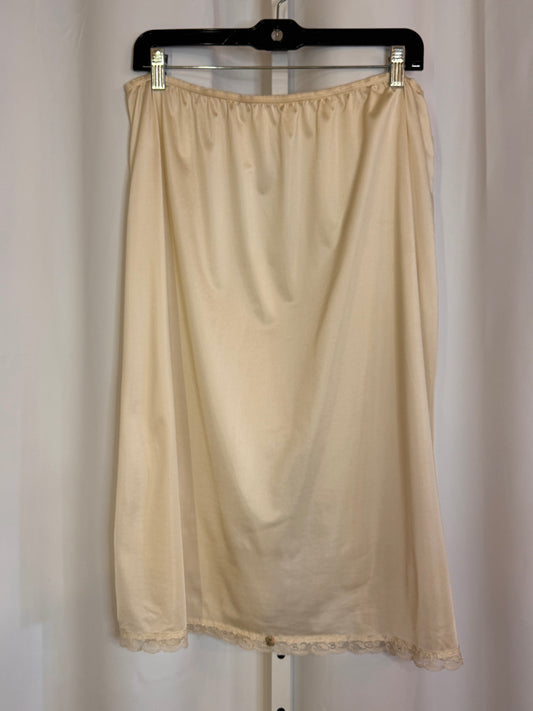 1970s Perfectform Ivory Skirt Slip