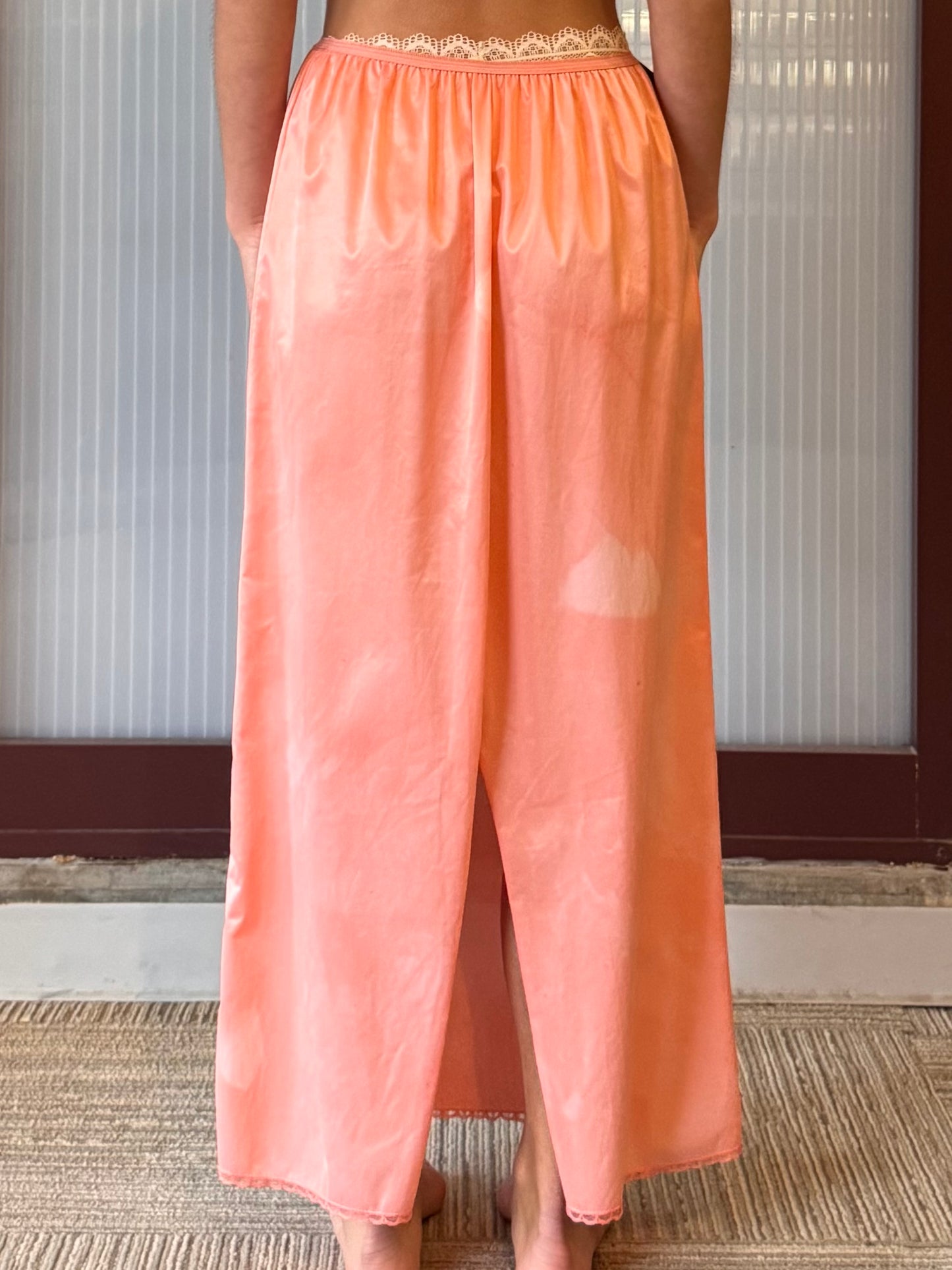 1960s Vassarette Pink Skirt Slip