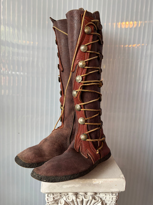 North beach Two Toned Leather Nickel Button Boots Size 9