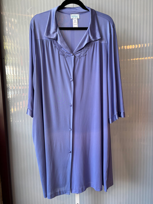 1990s Vanity Fair Lavender Robe