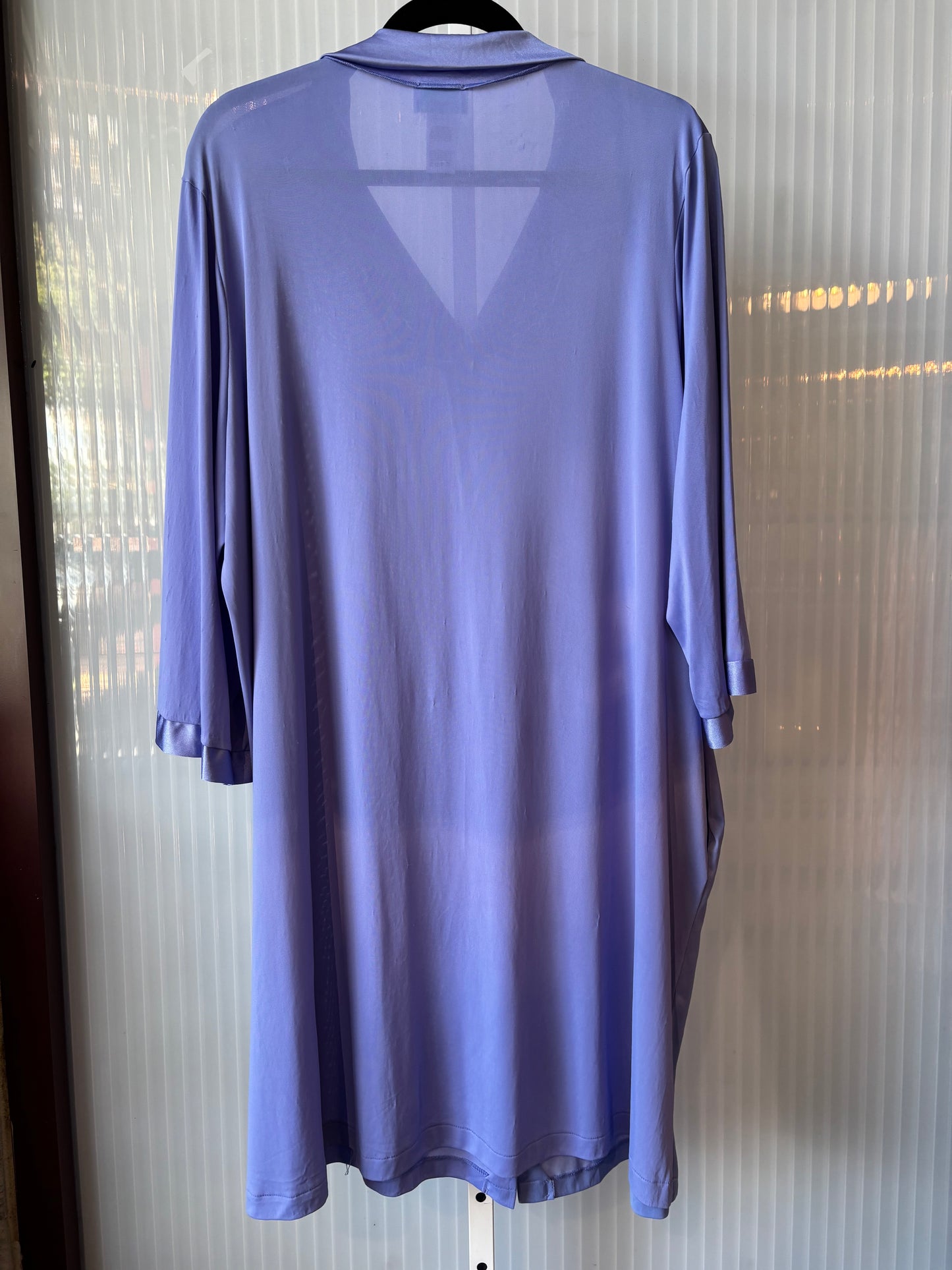 1990s Vanity Fair Lavender Robe