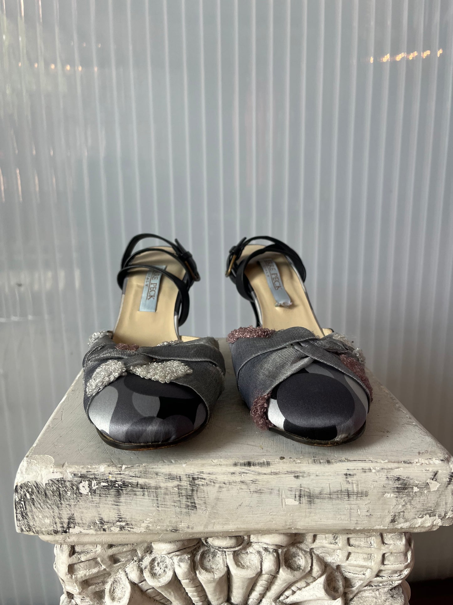 Terre Peck Black & Grey Kitten Heels