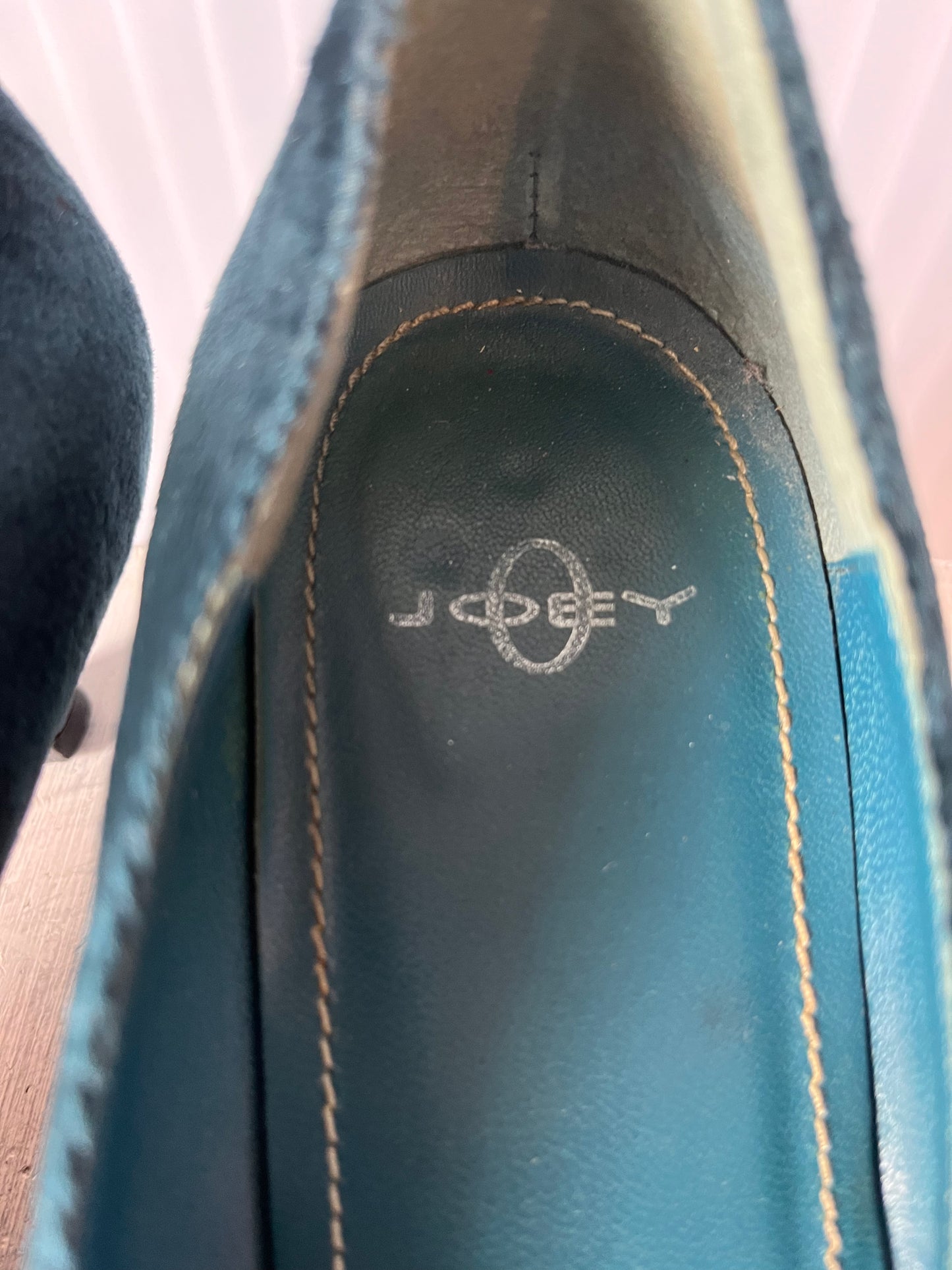 1980s Turquoise Velvet Heels