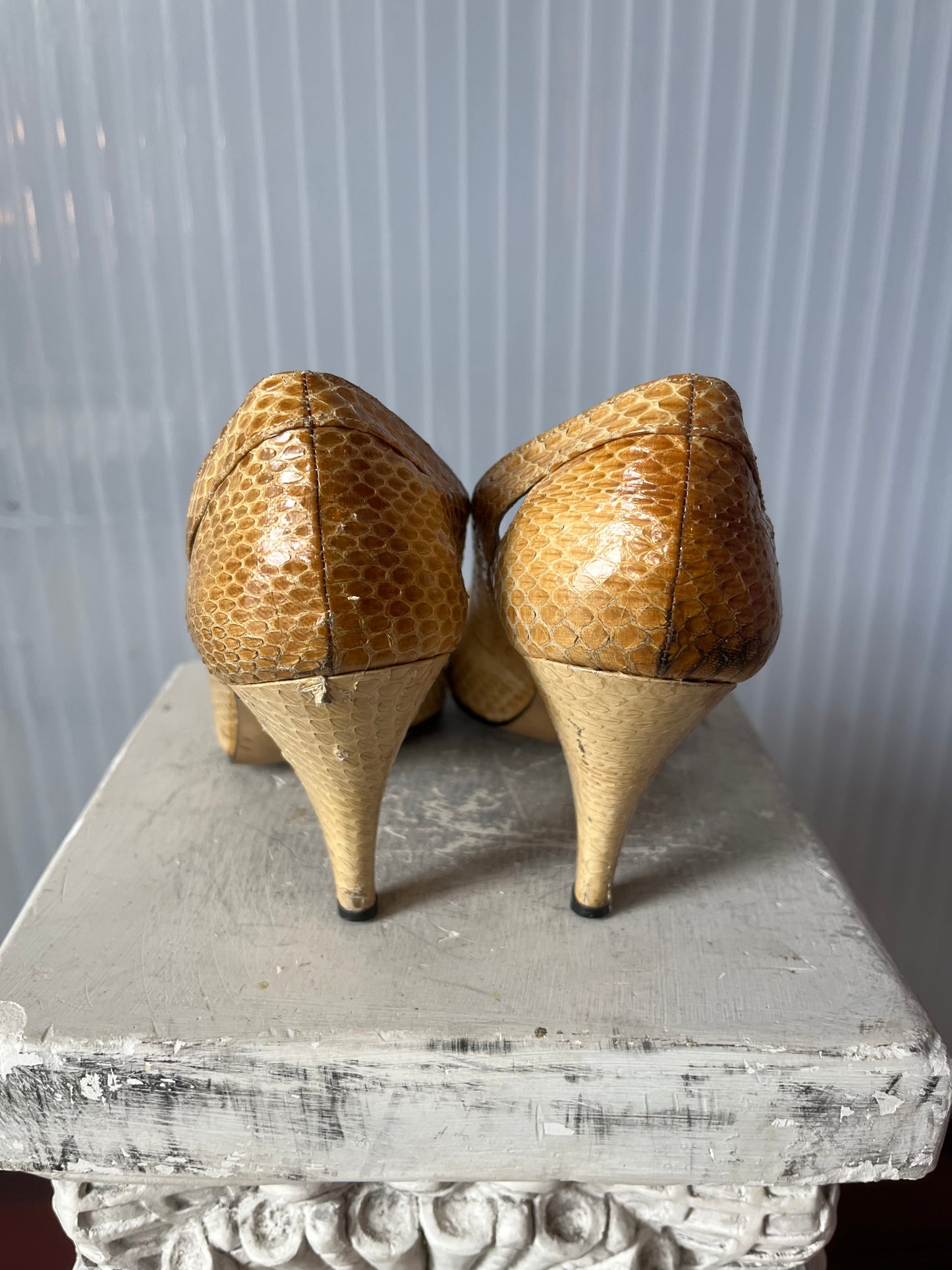 1980s Tan Snakeskin Open-toe Heels