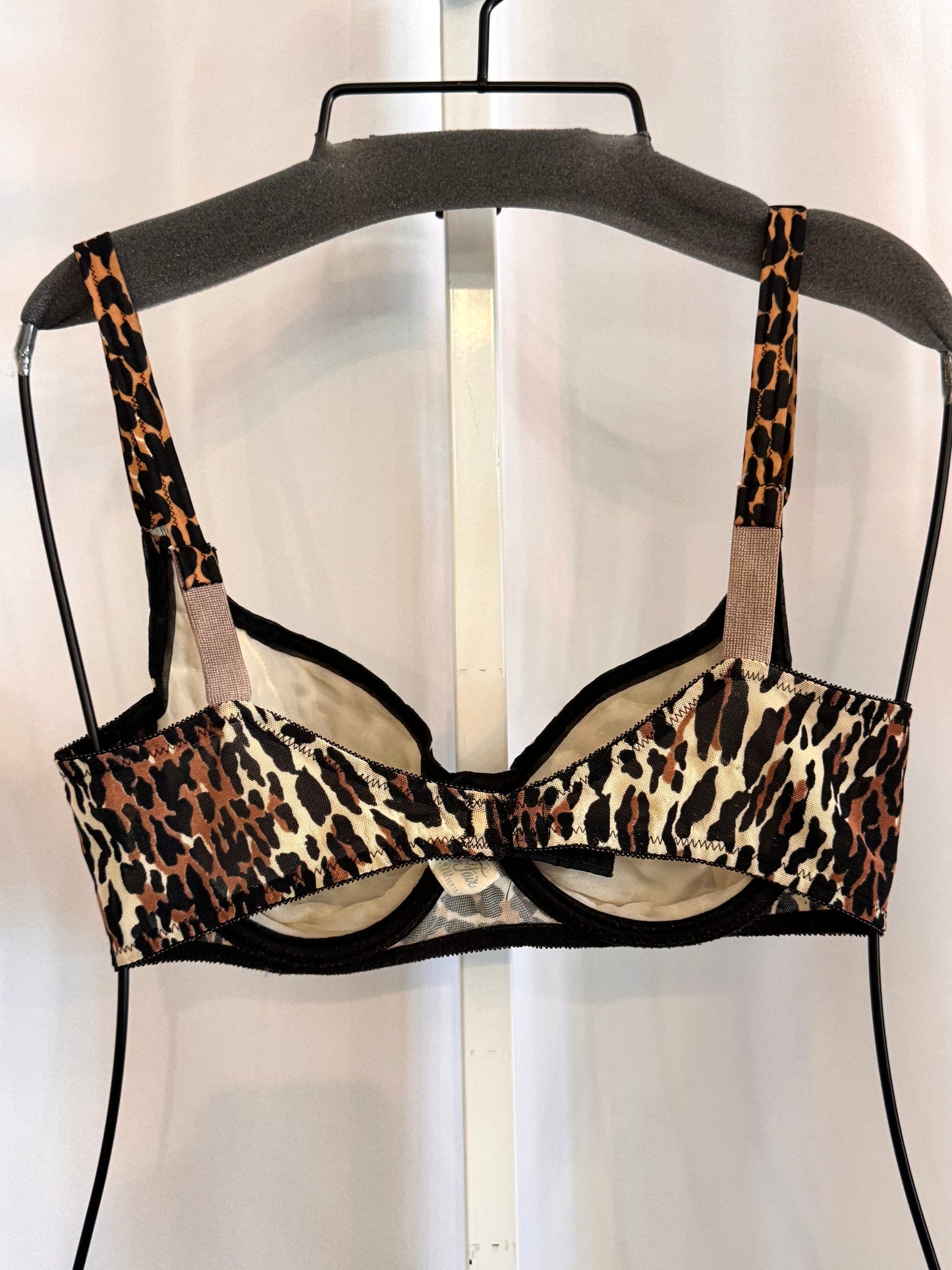 1960s Vanity Fair Leopard Bra