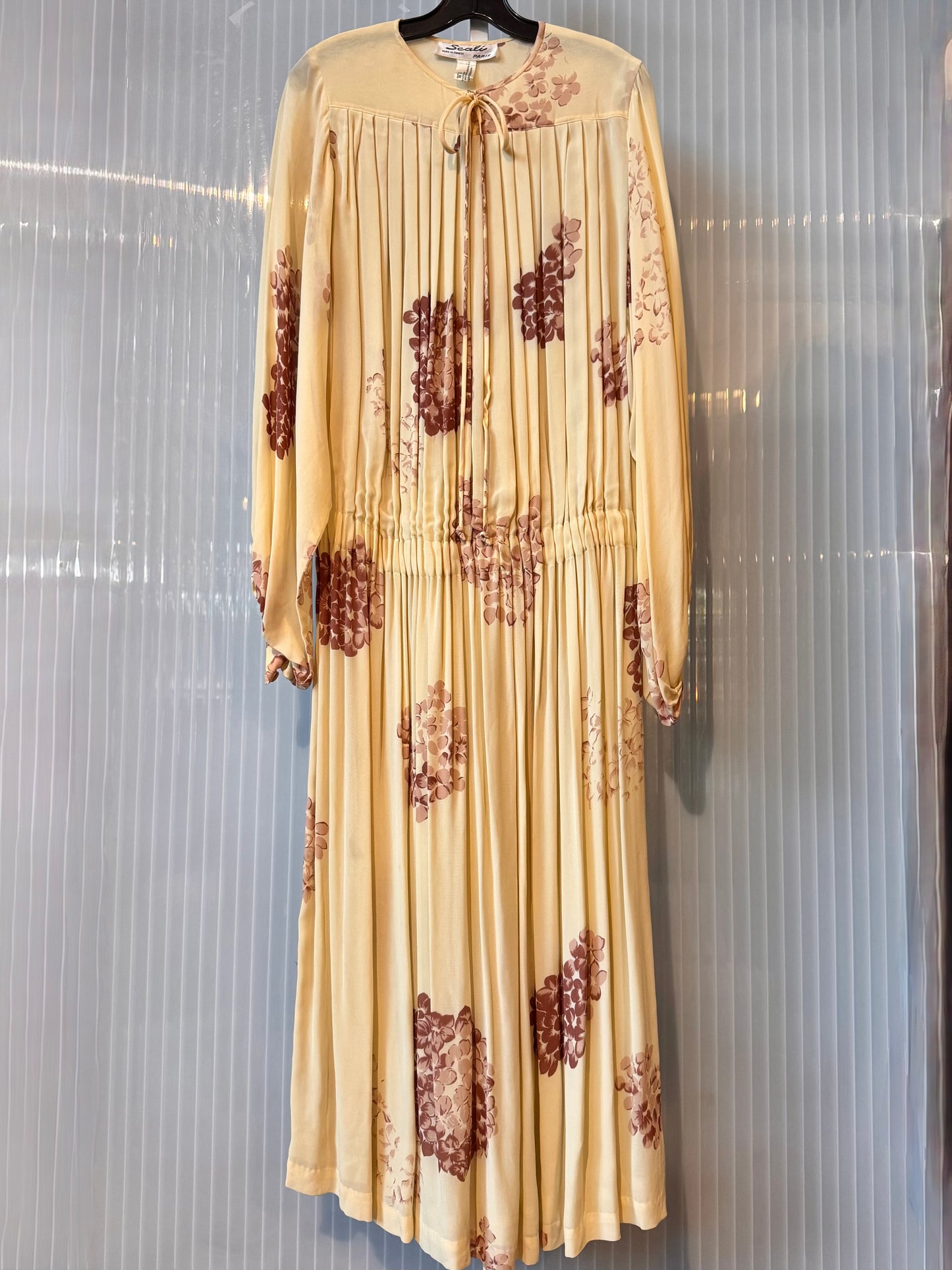 1980s Cream & Mauve Floral Maxi Dress