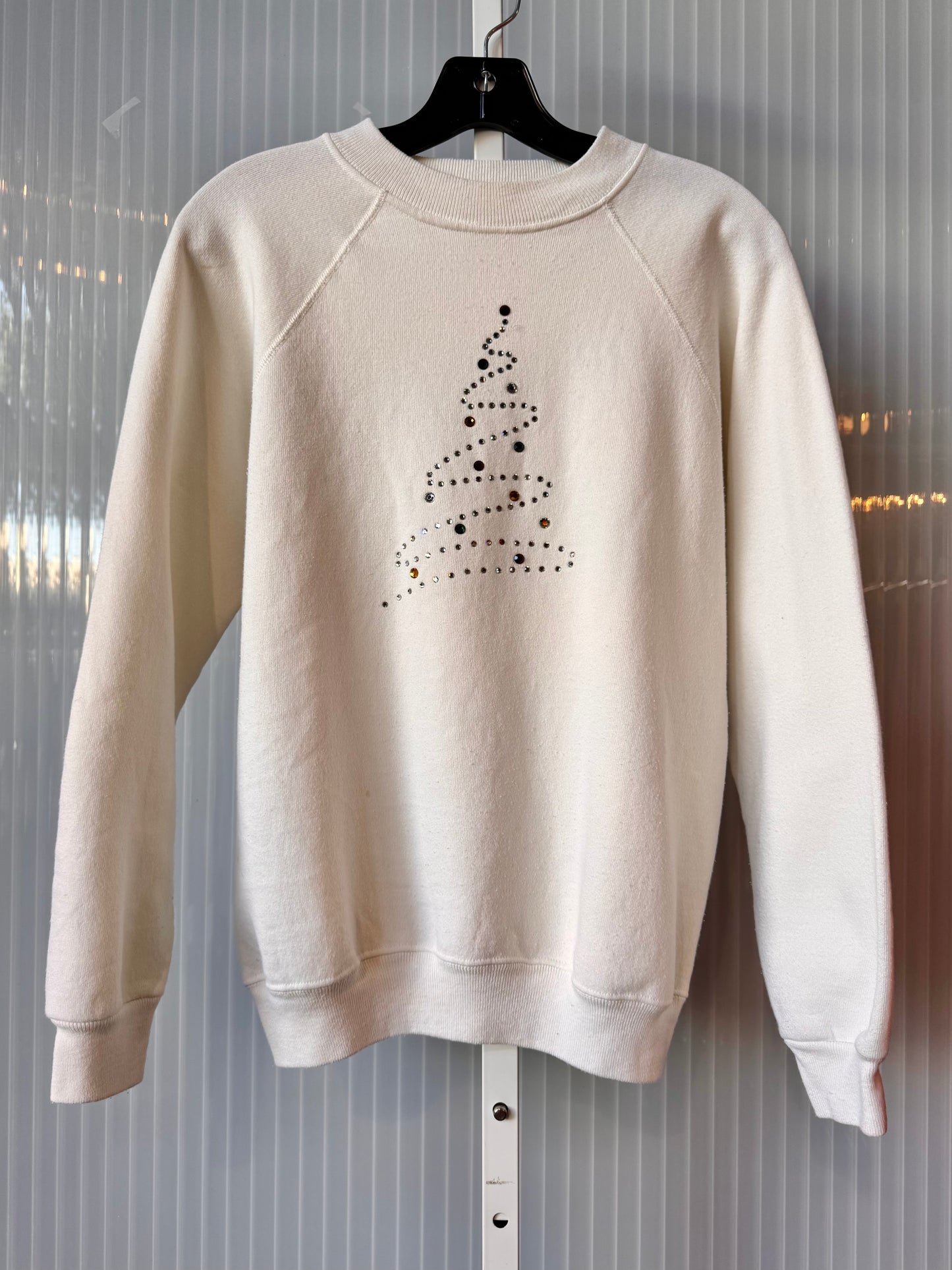 1990s / Y2K White Bedazzled Christmas Tree Sweater