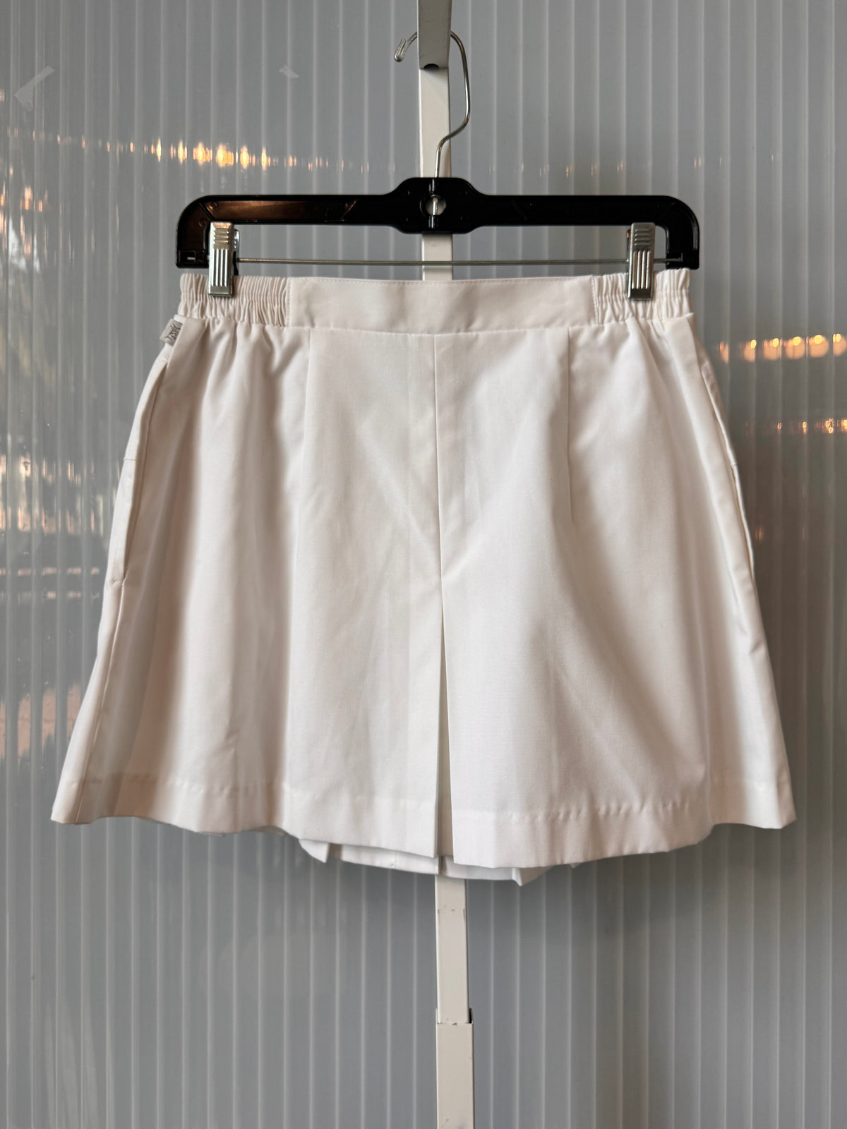 Early 1980s Embroidered White Pleated Skirt