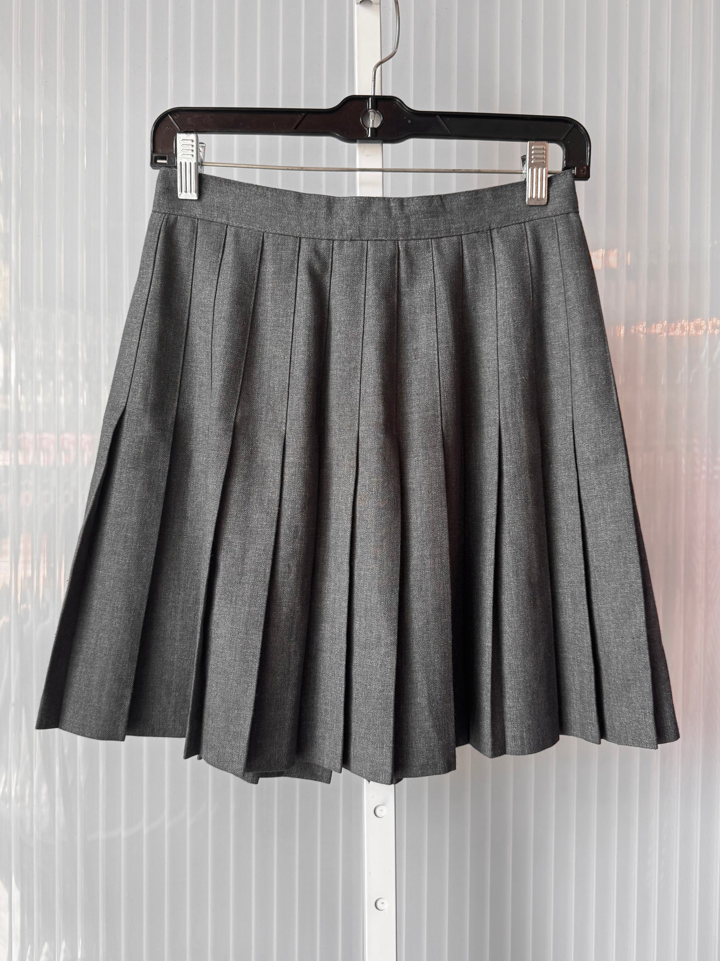 1990s Gray Button-Front Pleated Skirt