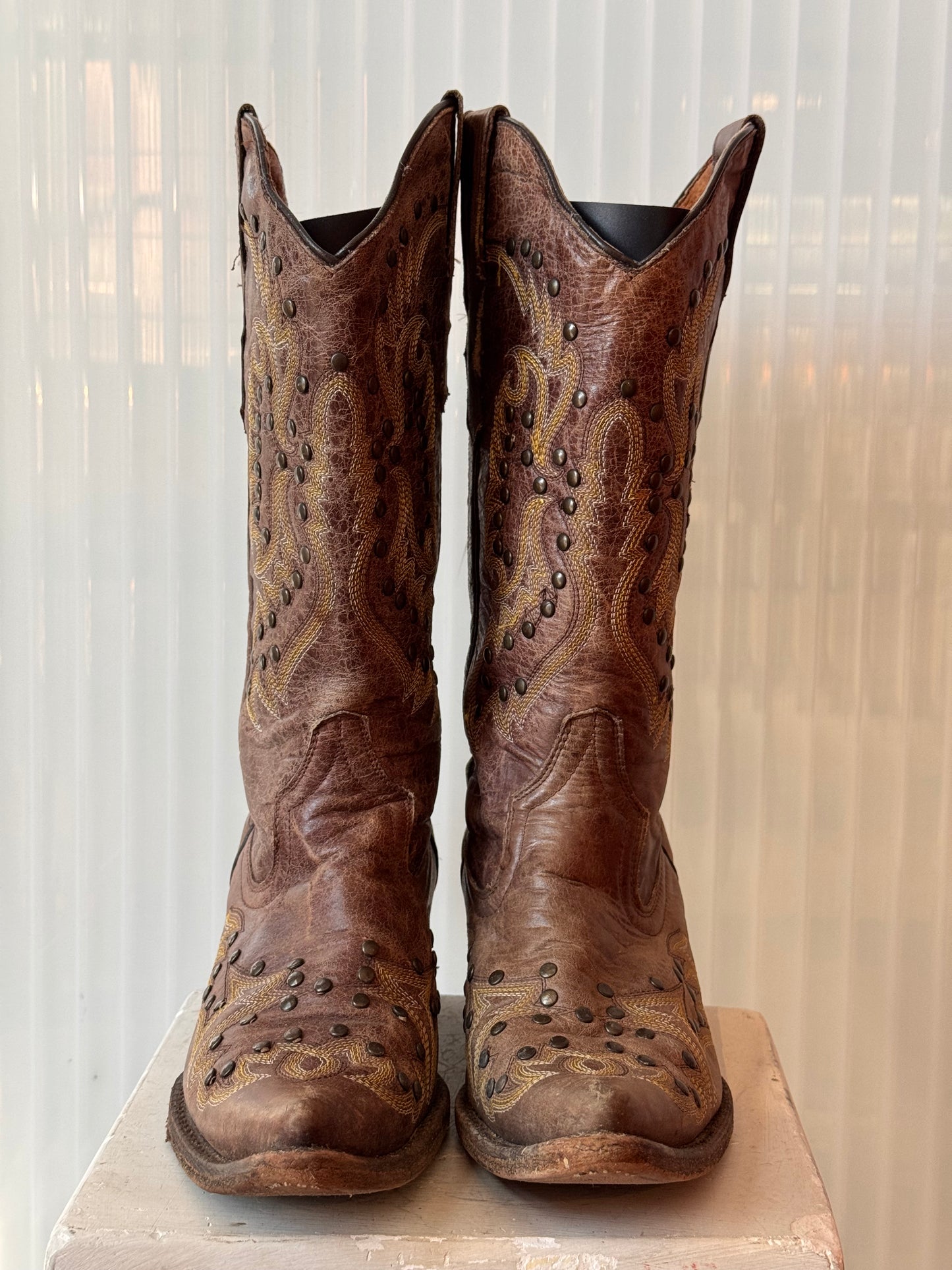 Gypsy Girl Studded Brown Western Boots
