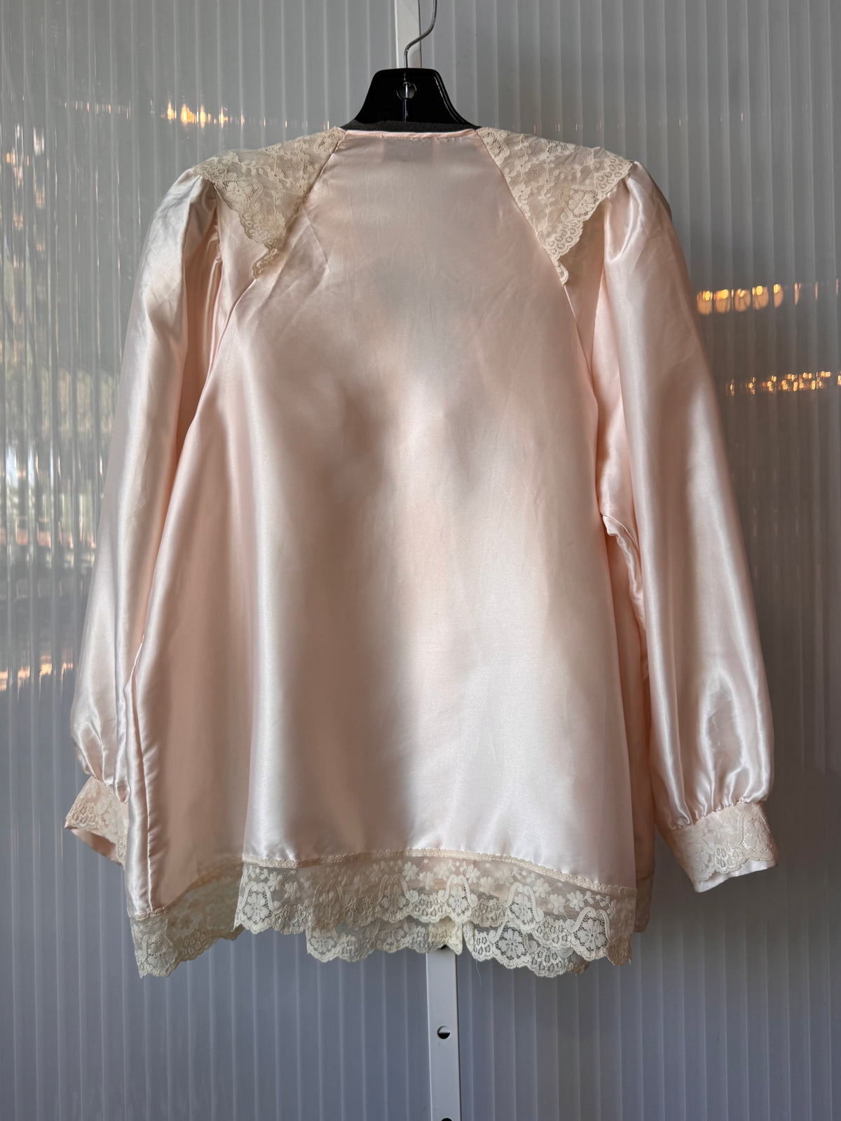 1980s Pink Pajama Shirt with Cream Floral Lace Trim