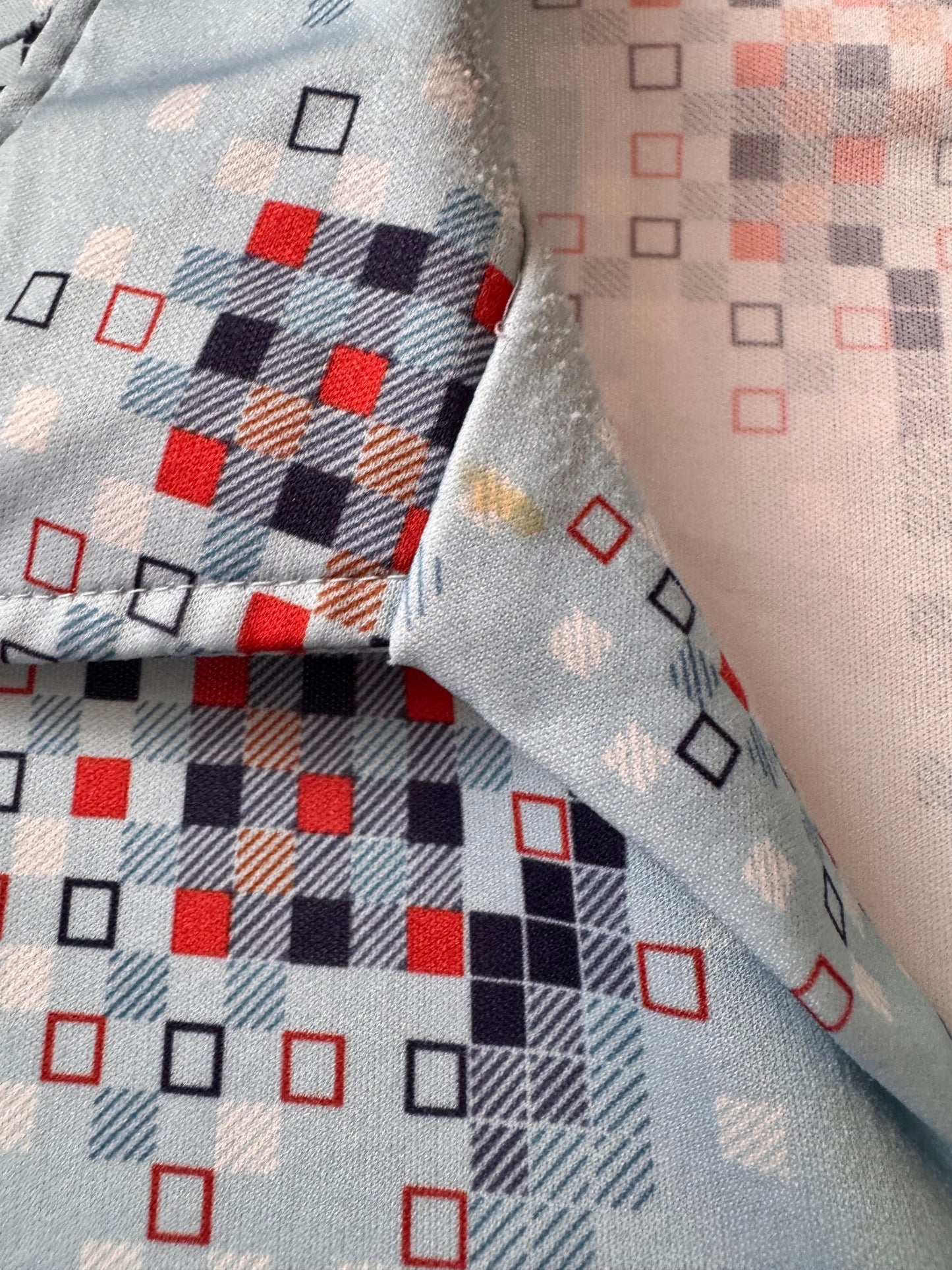 1970s Light Blue Point Collar Button Up Shirt