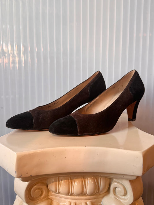 Late 1950s Salvatore Ferragamo Brown Suede Heels