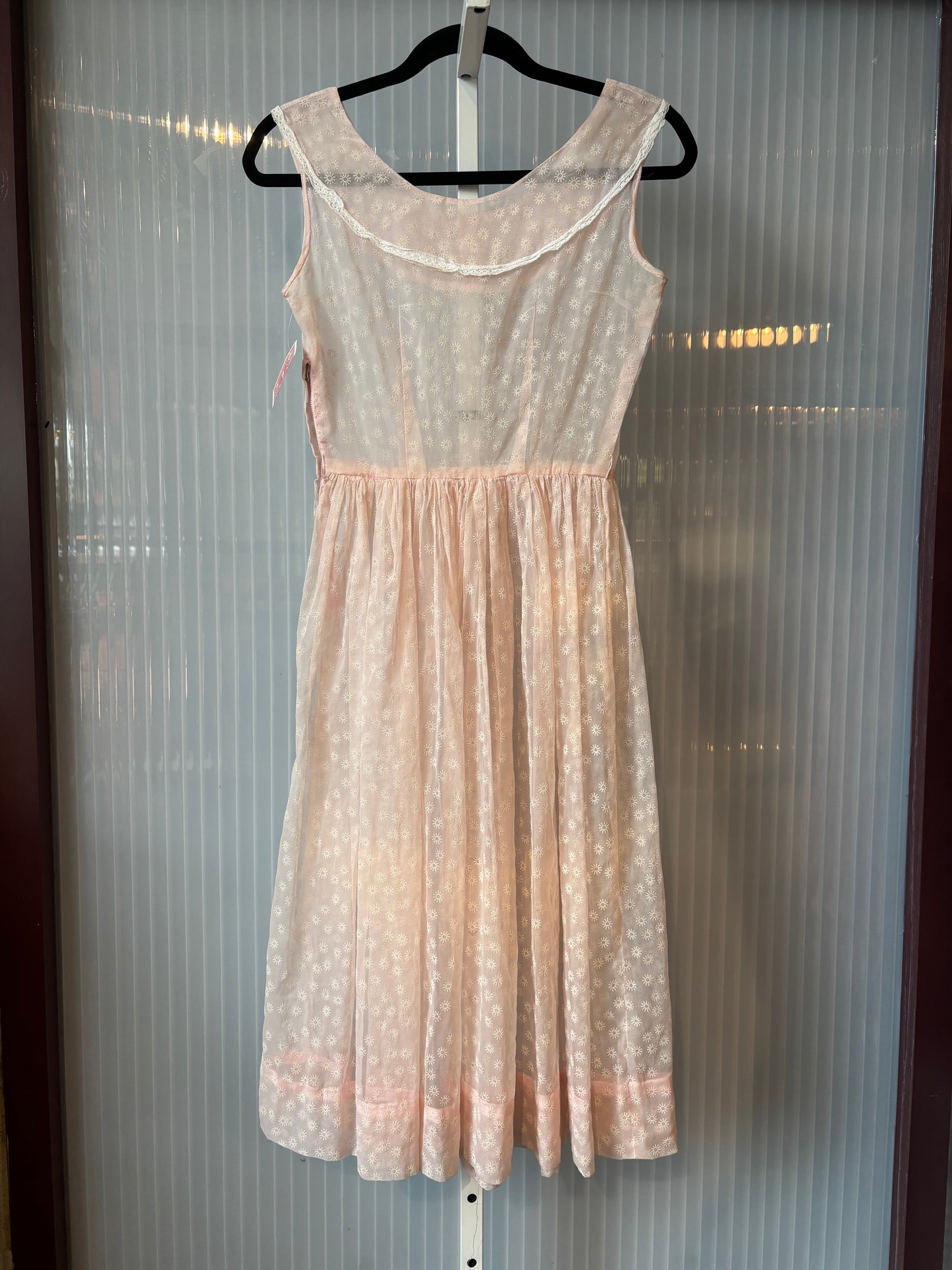 1940s Rose Pink Sheer Overlay w/ Swiss Dot Flowers