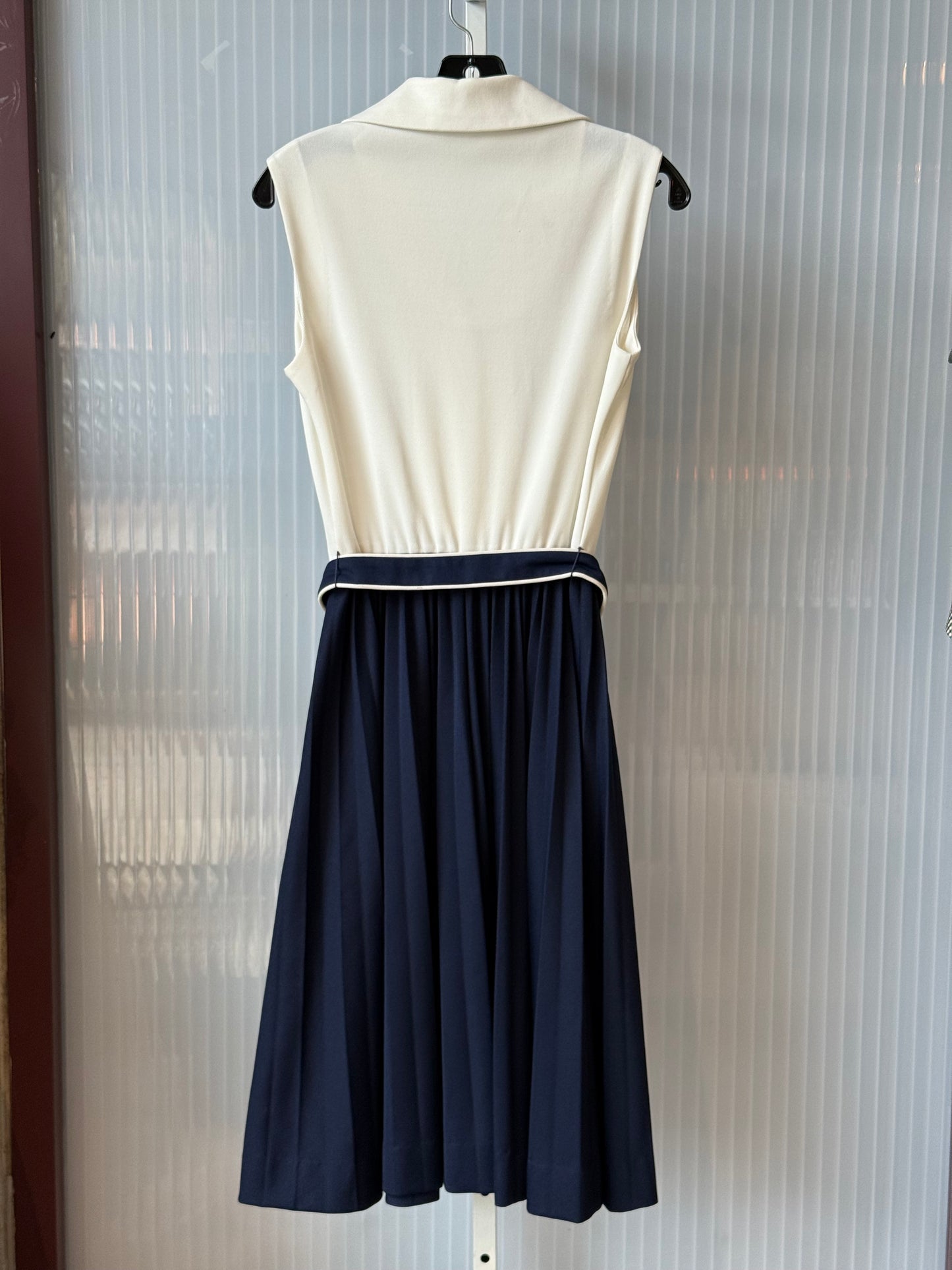 1970s White & Navy Blue Sleeveless Collared Dress w/ Pleated Skirt