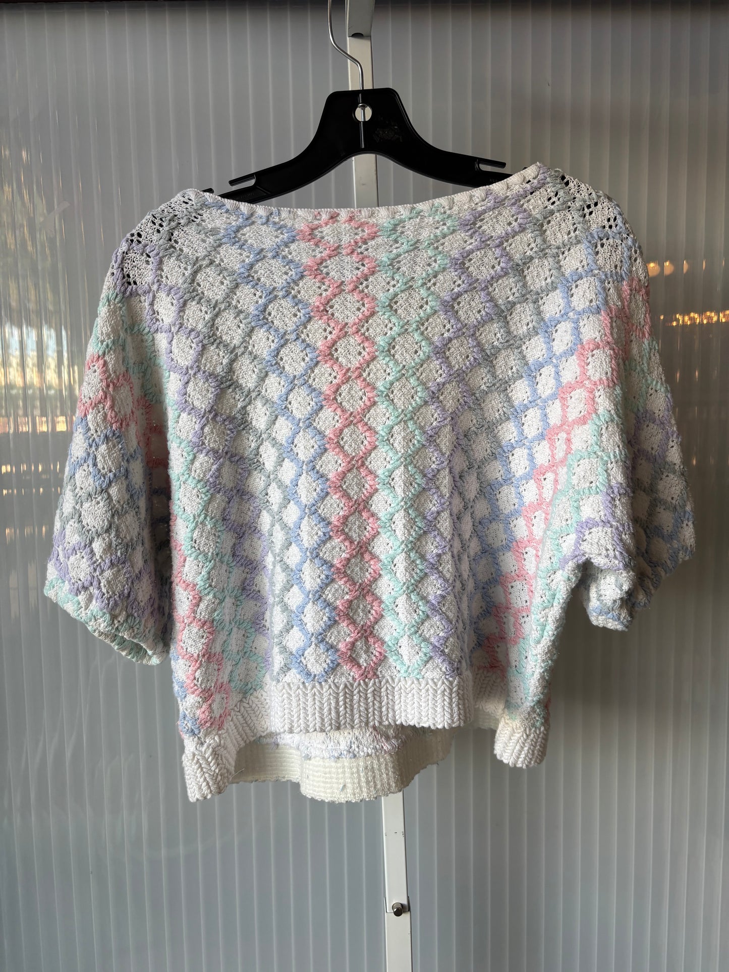 1970s Pastel & White Crochet Short Sleeve Sweater